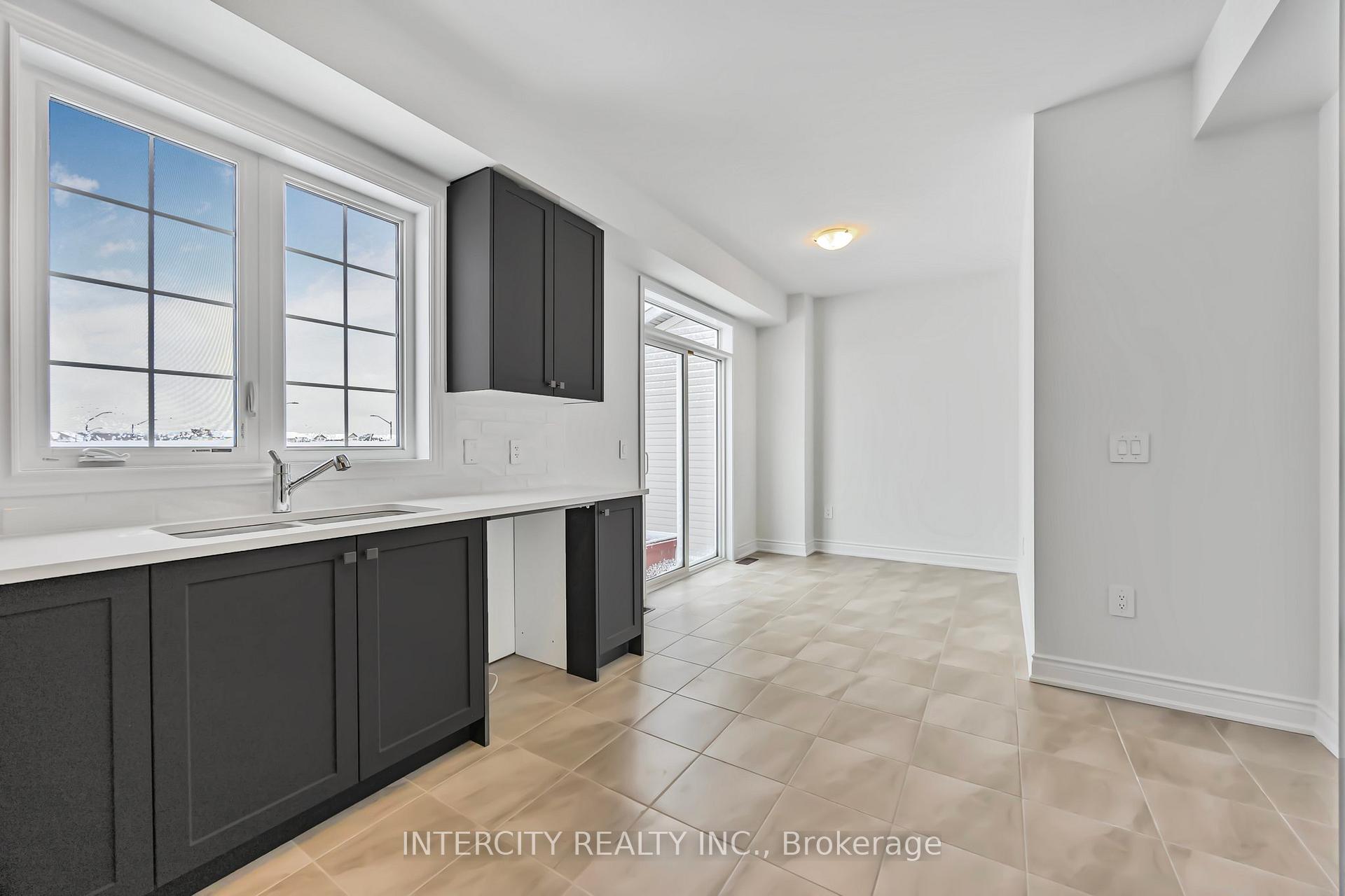 Photo 14 of 3 Avalon Drive, Wasaga Beach — HOMEH