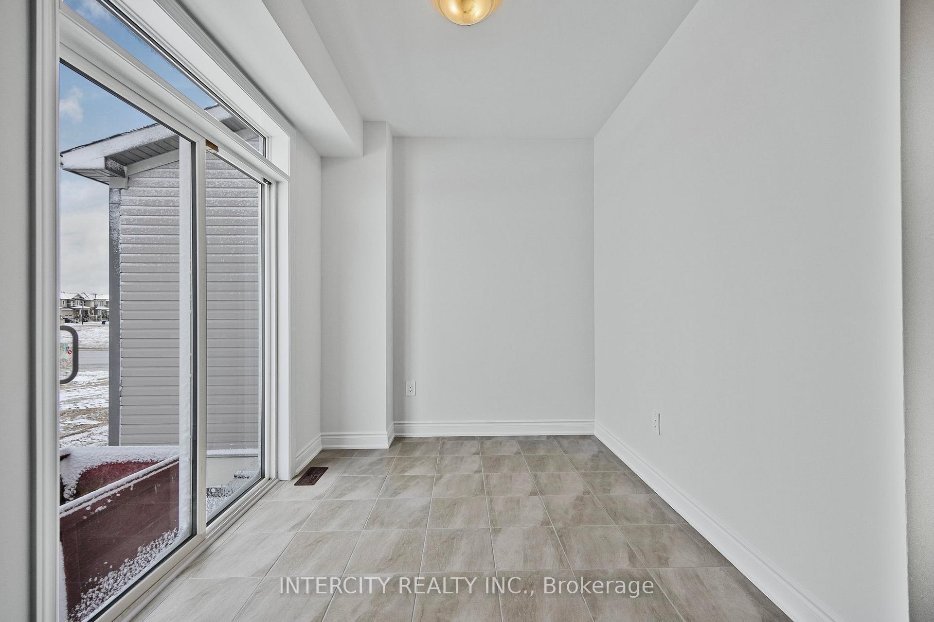 Photo 20 of 3 Avalon Drive, Wasaga Beach — HOMEH