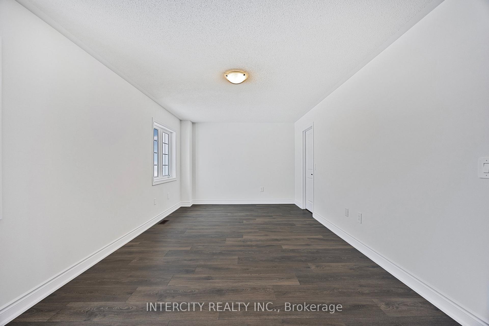 Photo 25 of 3 Avalon Drive, Wasaga Beach — HOMEH