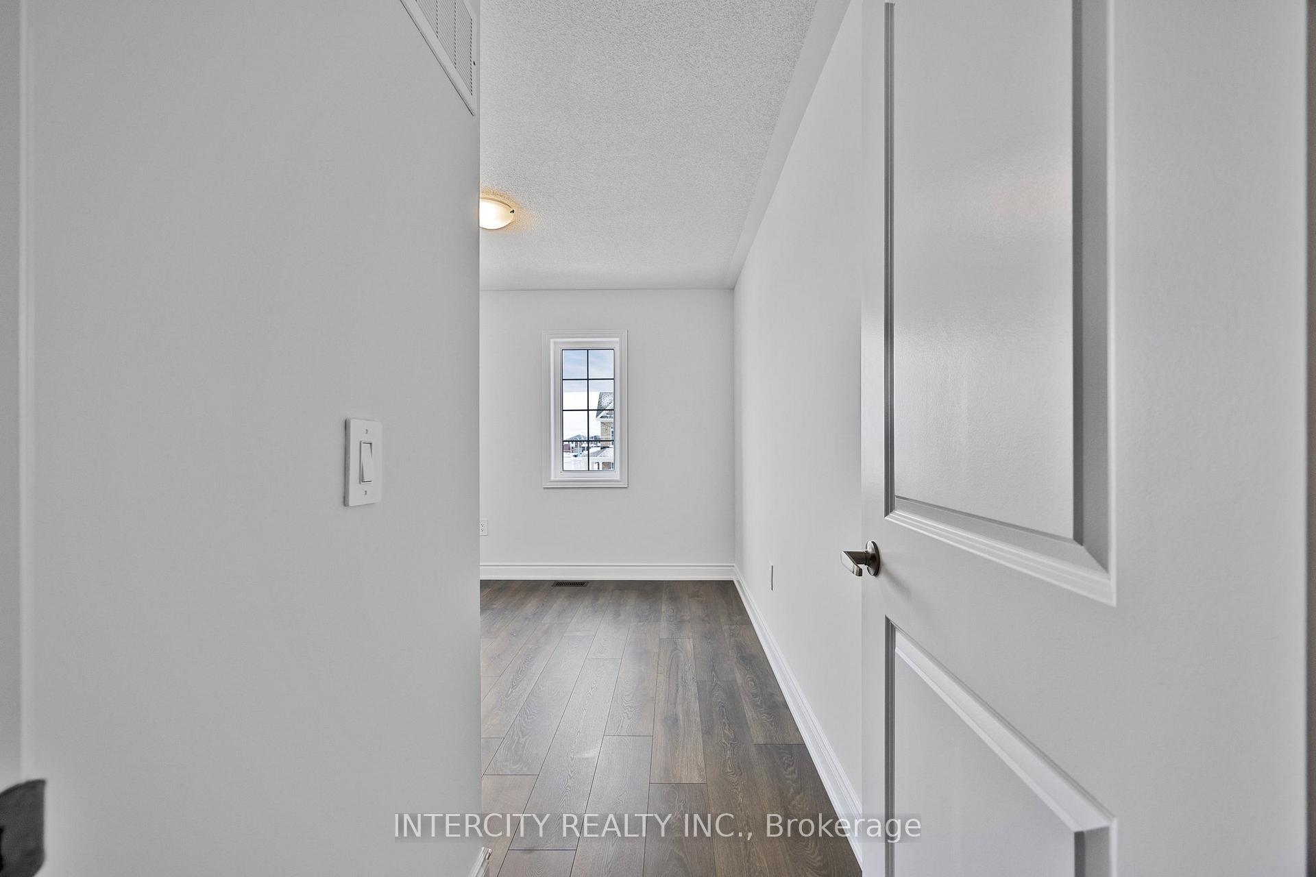 Photo 23 of 3 Avalon Drive, Wasaga Beach — HOMEH