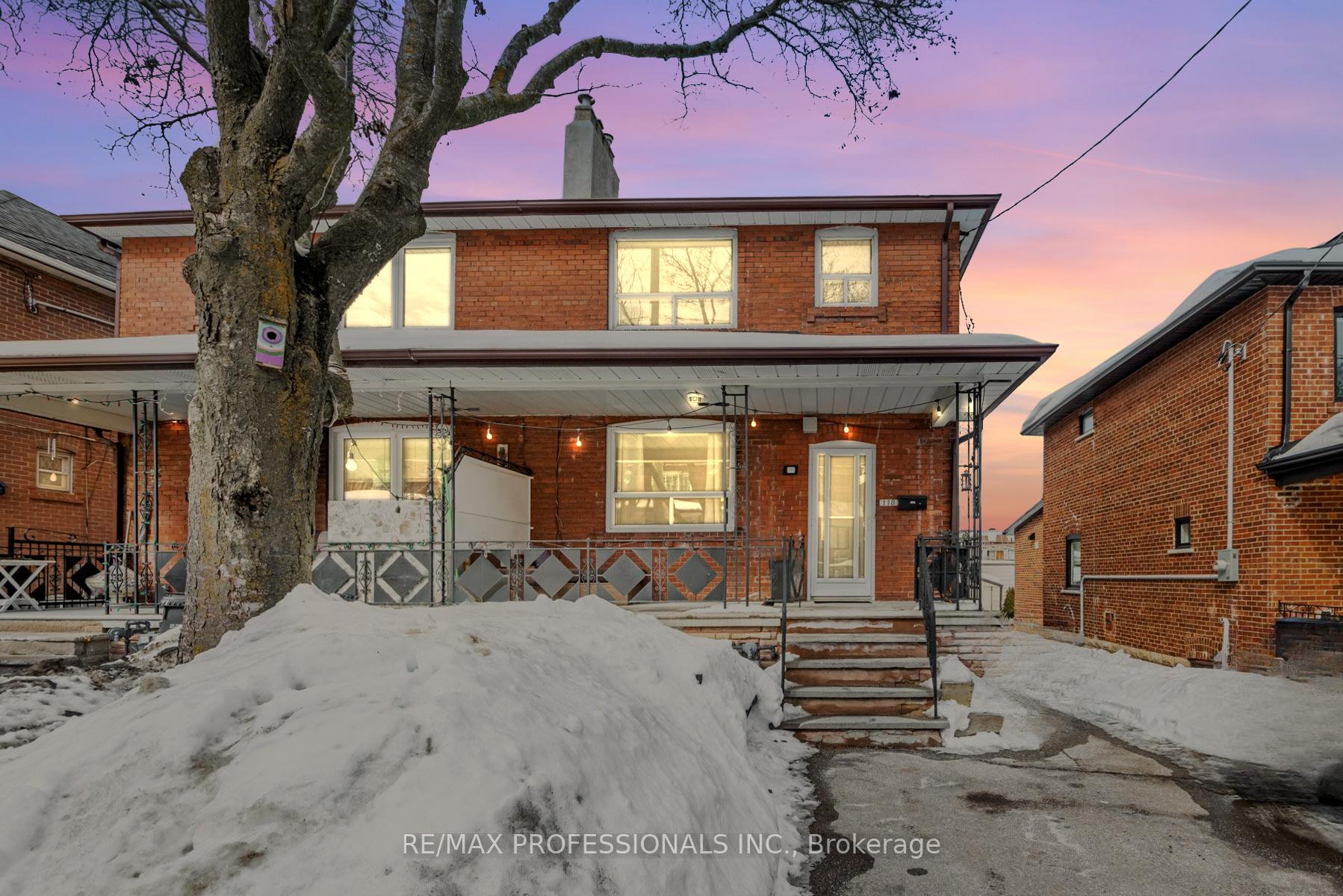Photo 1 of 118 Holland Park Avenue, Toronto, Oakwood Village — HOMEH