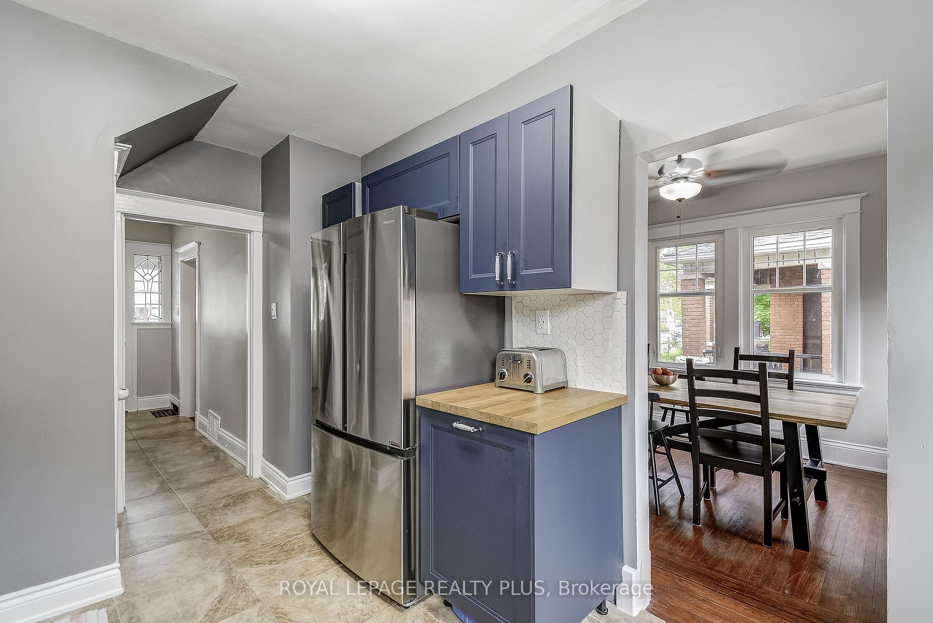 Photo 7 of 108 Stinson Street, Hamilton, Stinson — HOMEH