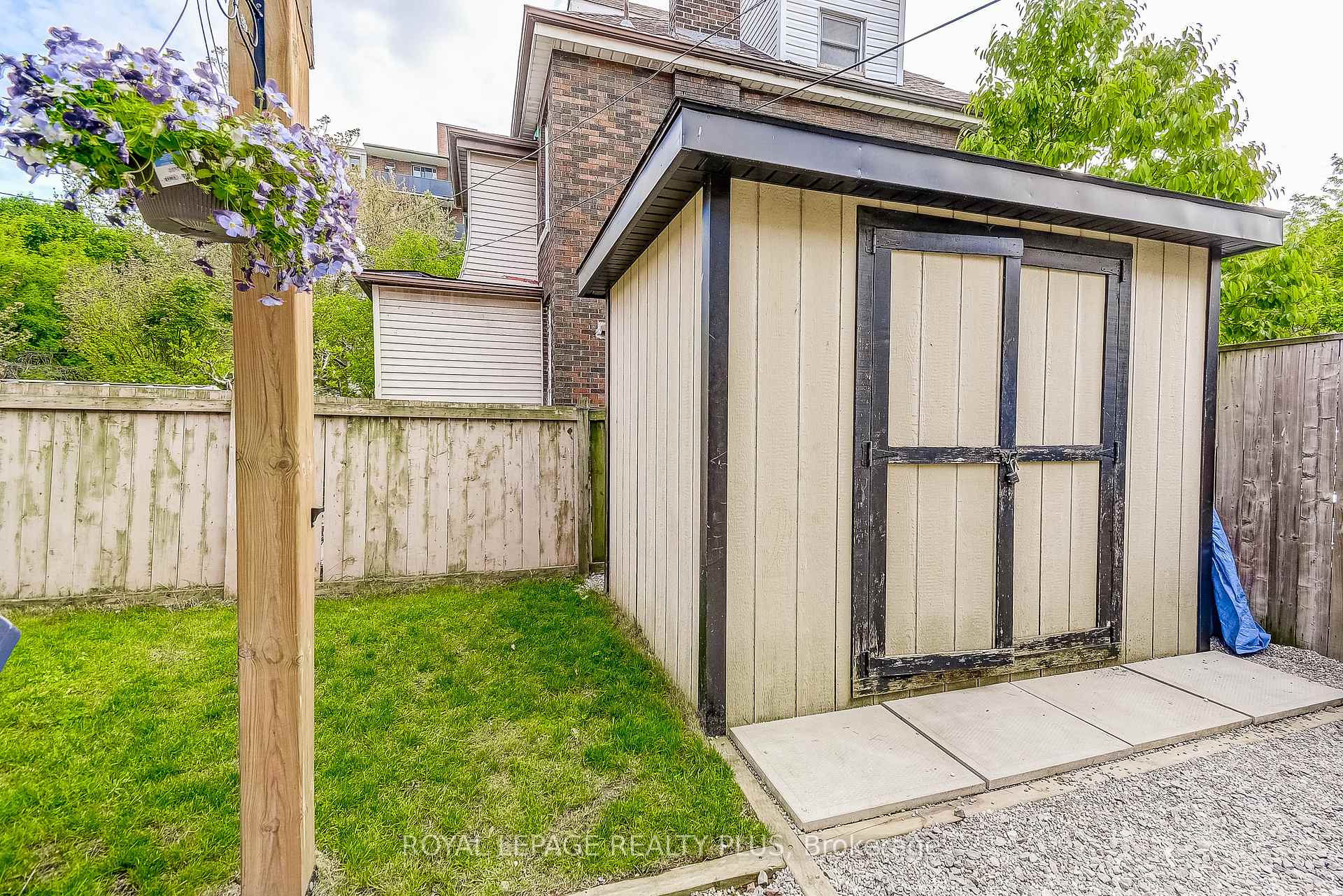 Photo 21 of 108 Stinson Street, Hamilton, Stinson — HOMEH