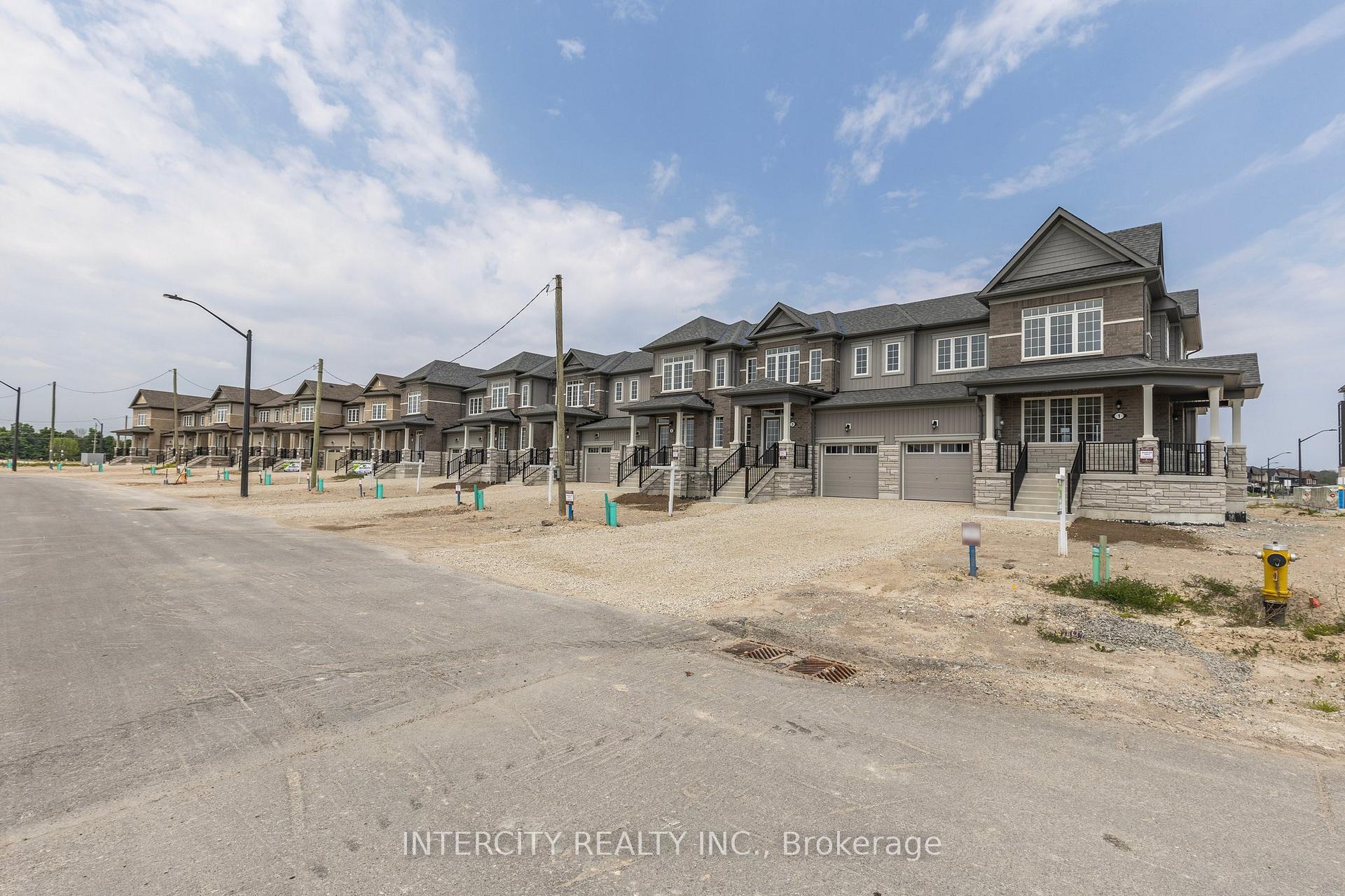 Photo 14 of 1 Avalon Drive, Wasaga Beach — HOMEH