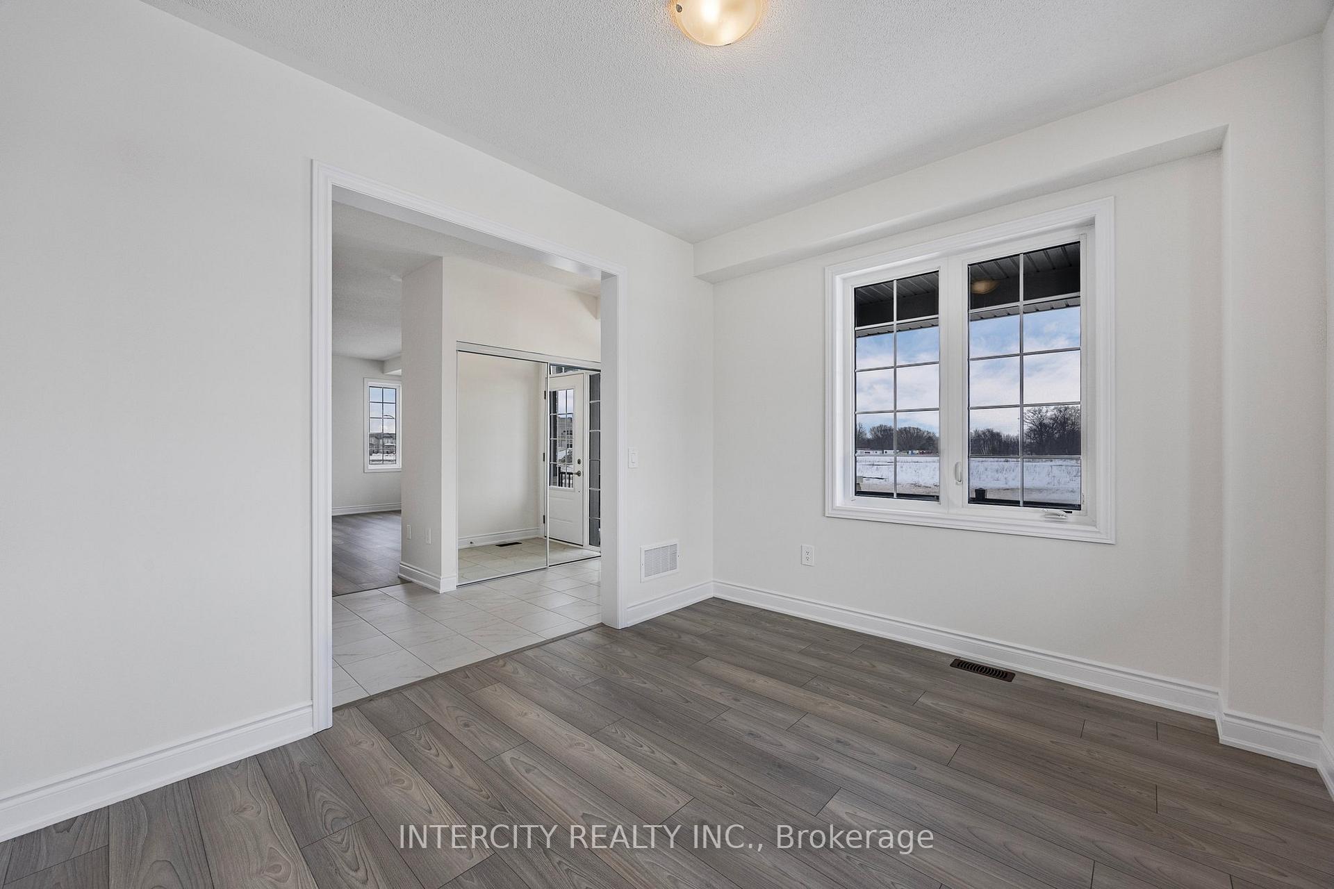 Photo 26 of 1 Avalon Drive, Wasaga Beach — HOMEH