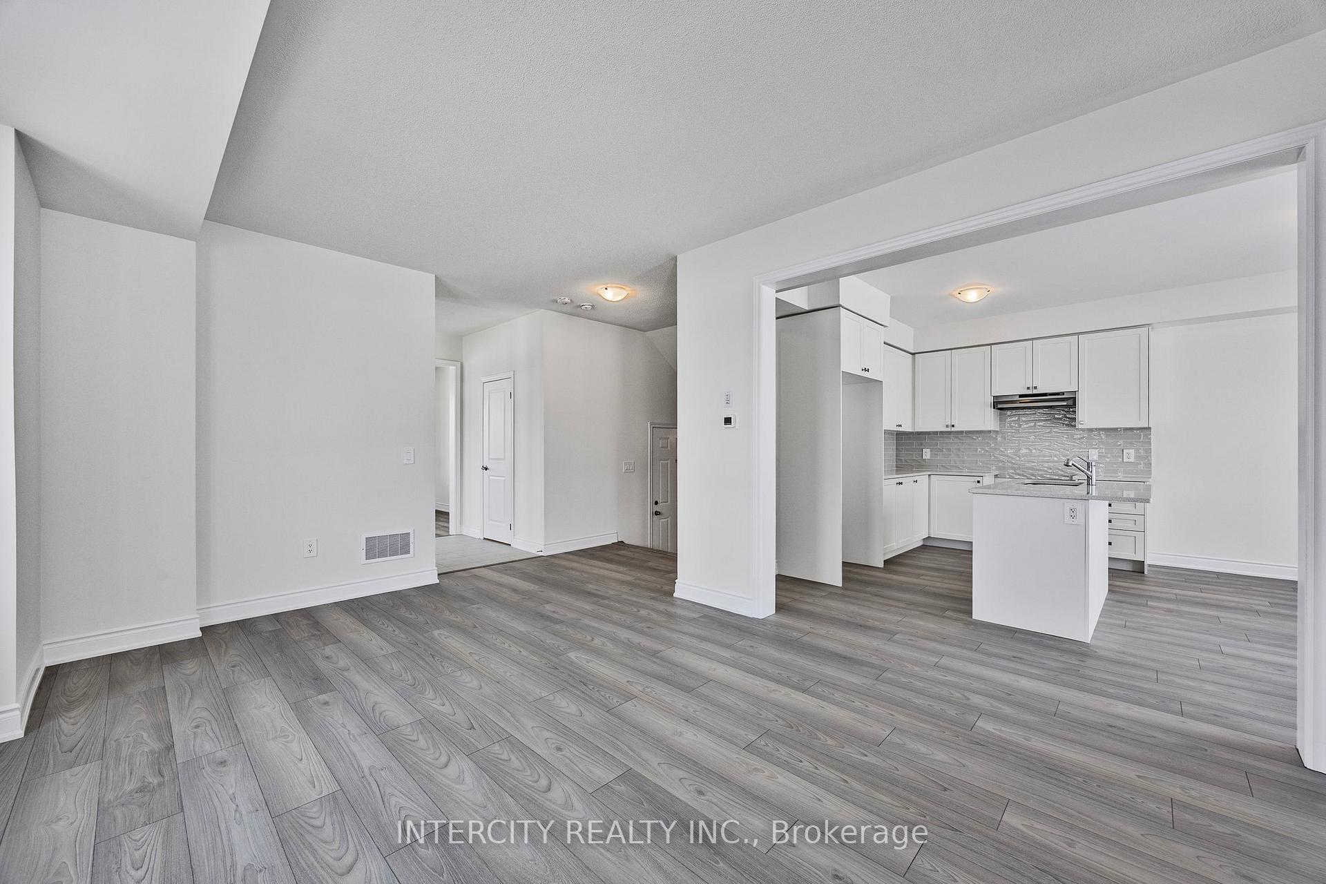 Photo 20 of 1 Avalon Drive, Wasaga Beach — HOMEH