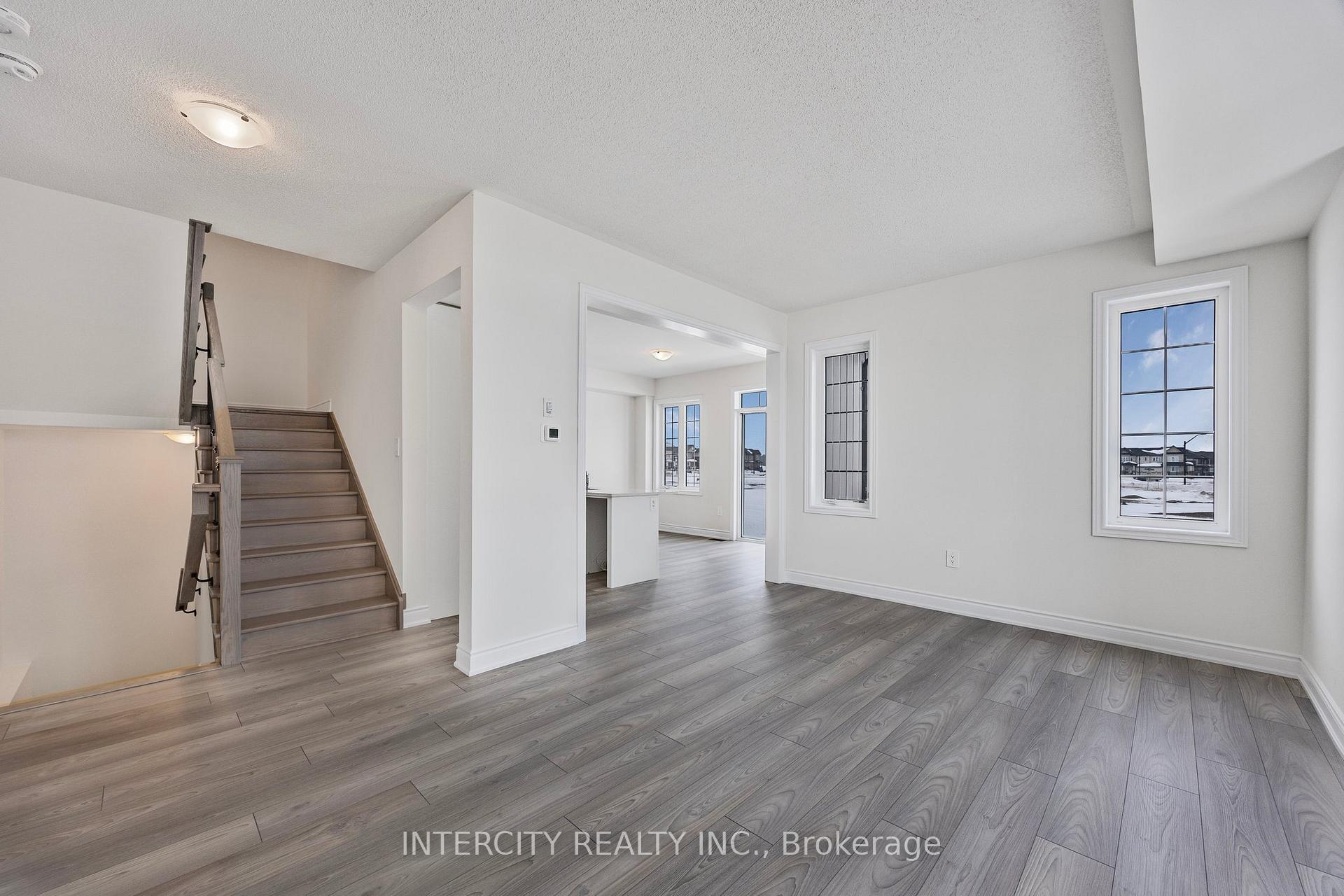 Photo 22 of 1 Avalon Drive, Wasaga Beach — HOMEH