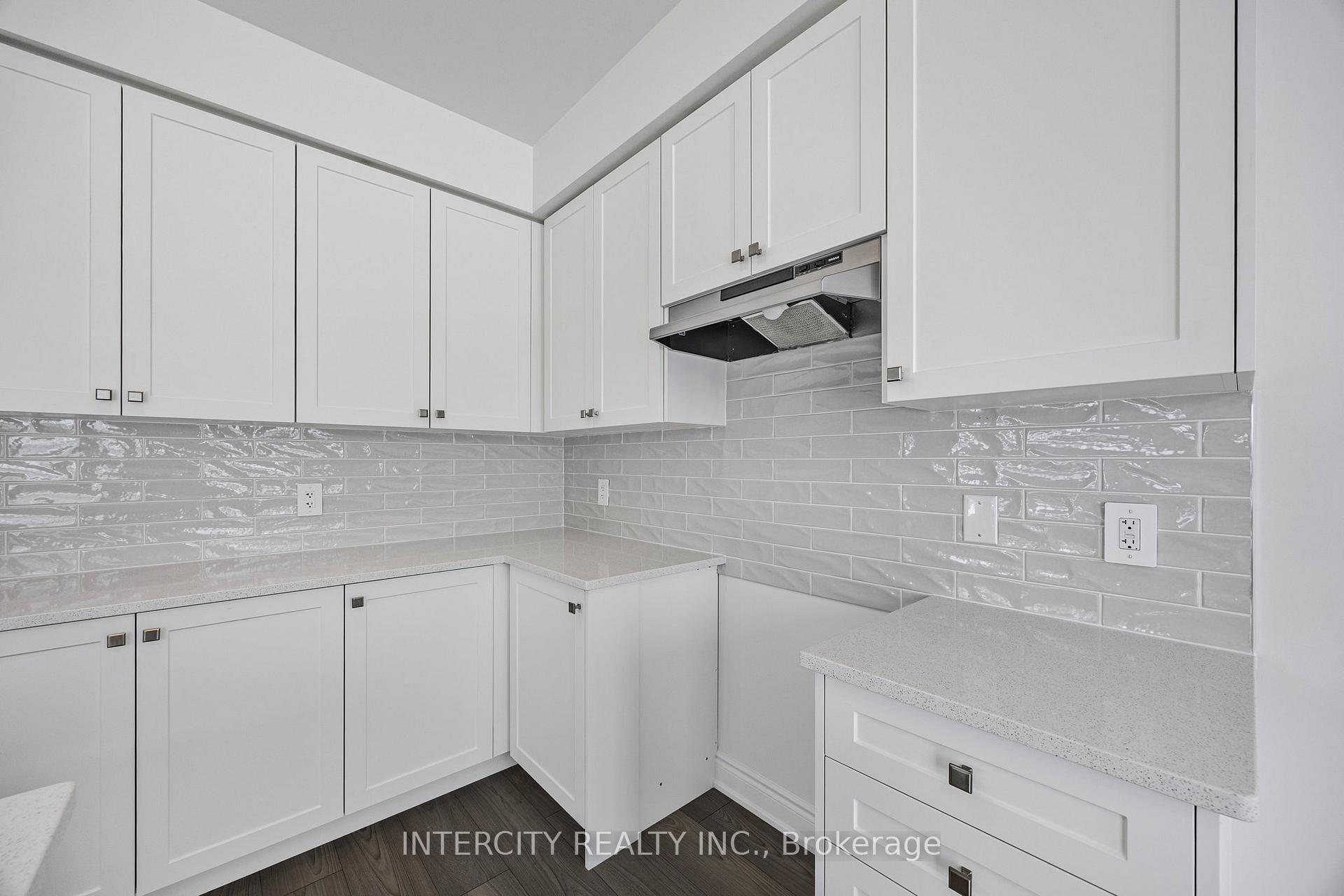 Photo 29 of 1 Avalon Drive, Wasaga Beach — HOMEH