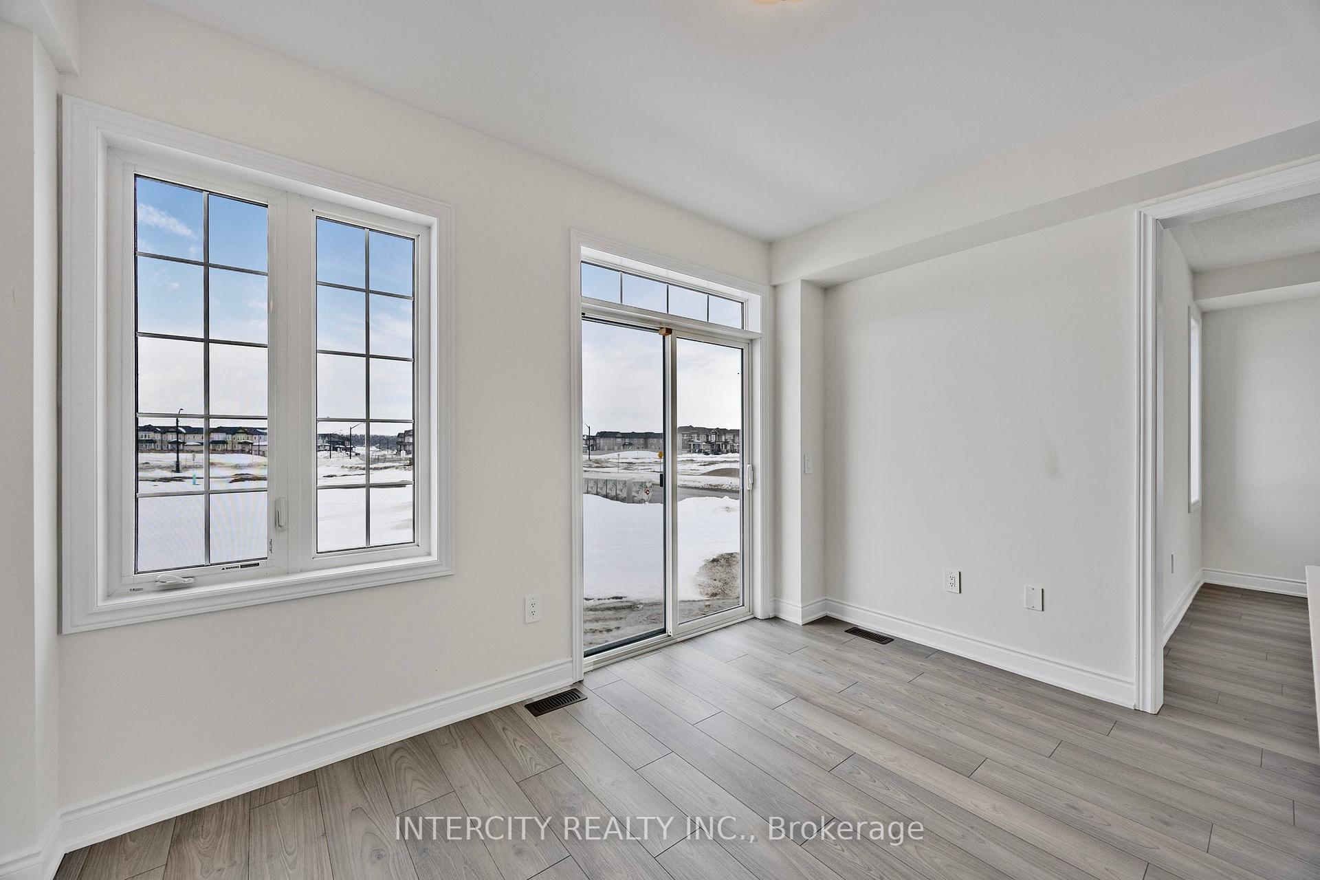 Photo 37 of 1 Avalon Drive, Wasaga Beach — HOMEH