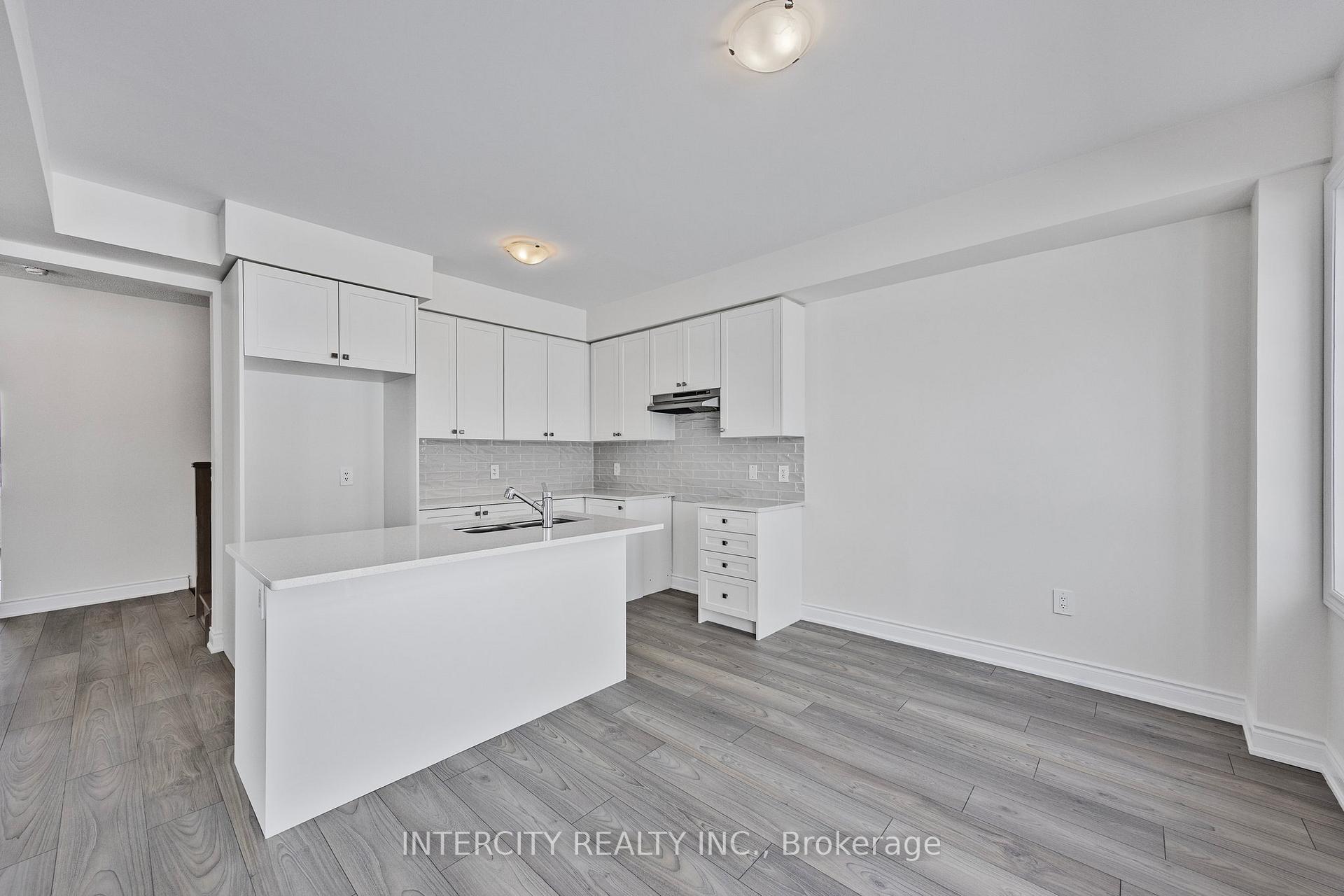 Photo 41 of 1 Avalon Drive, Wasaga Beach — HOMEH