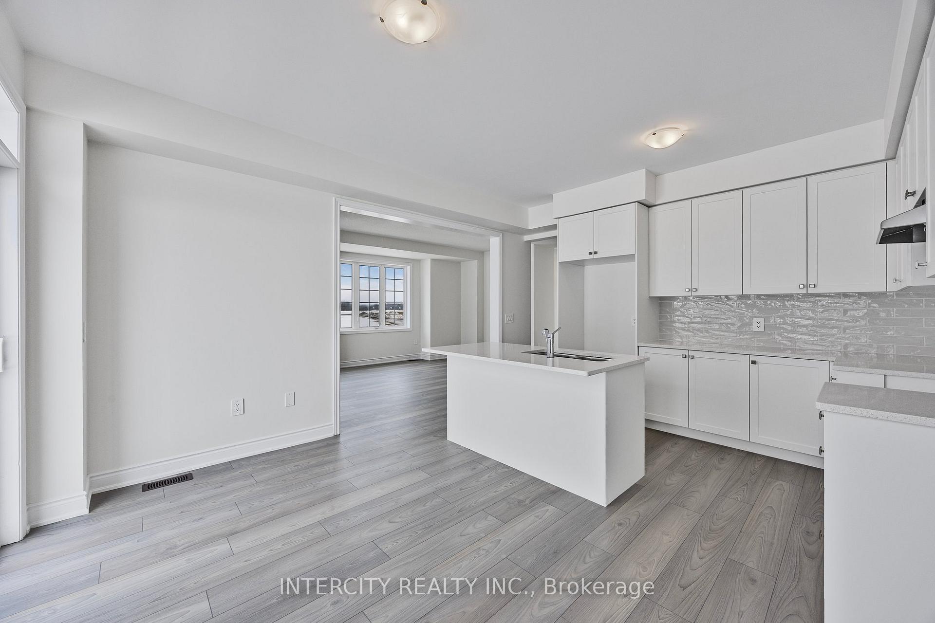 Photo 31 of 1 Avalon Drive, Wasaga Beach — HOMEH