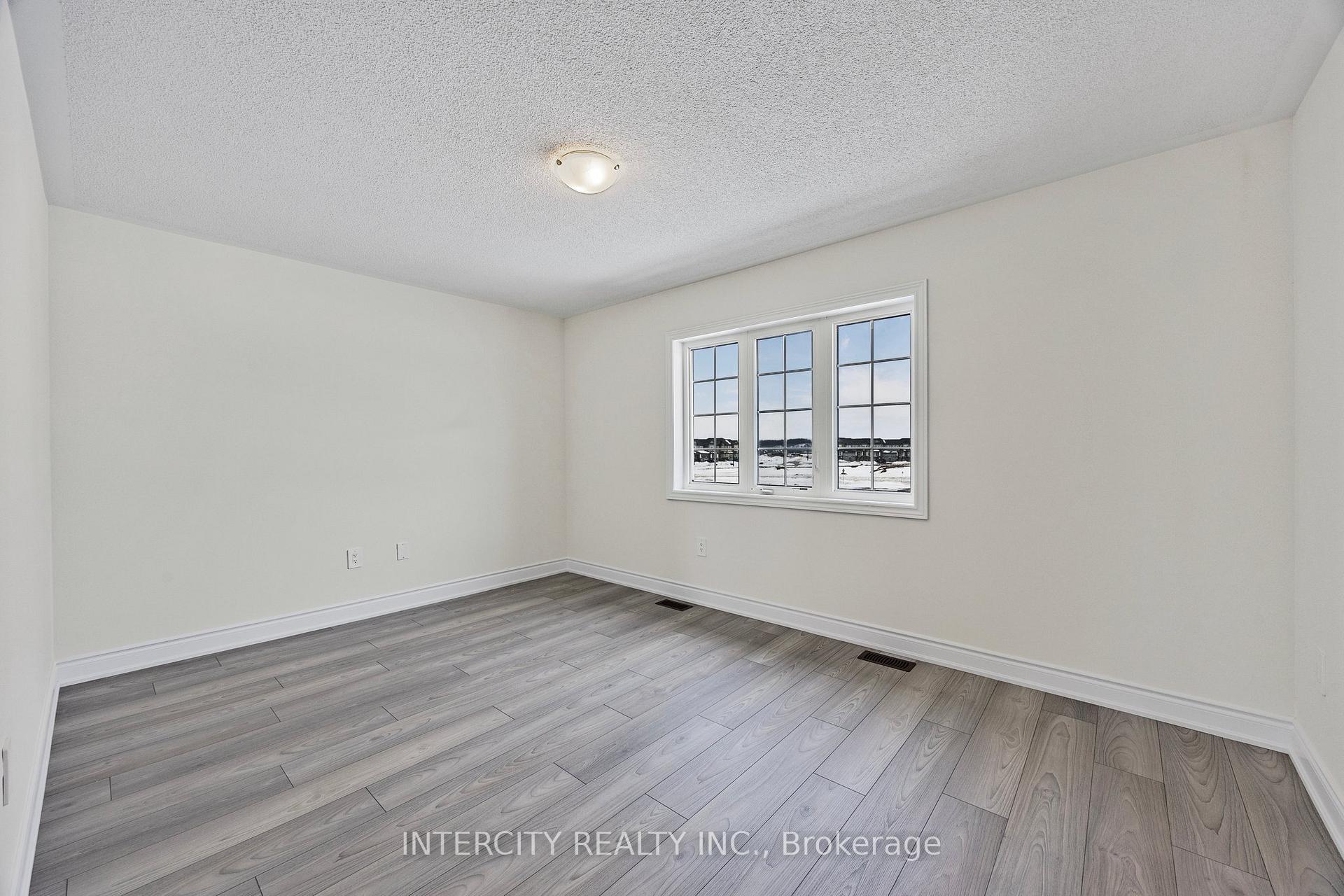 Photo 40 of 1 Avalon Drive, Wasaga Beach — HOMEH