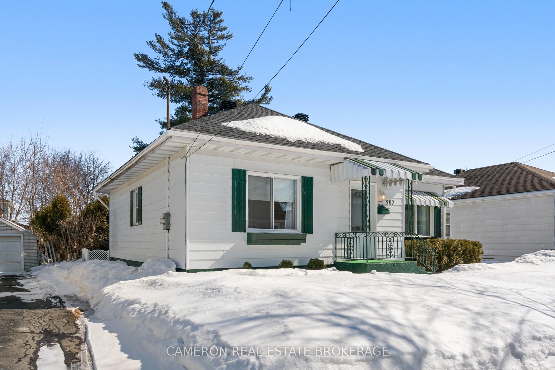 Photo 2 of 507 Guy Street, Cornwall — HOMEH