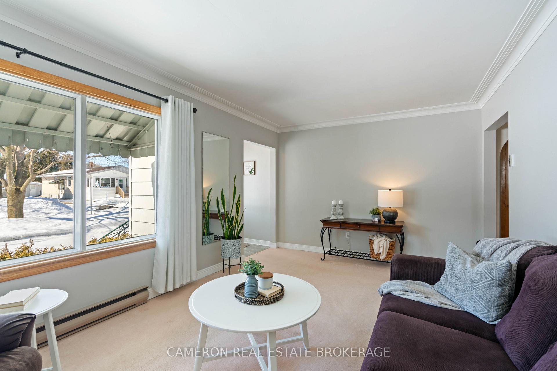 Photo 4 of 507 Guy Street, Cornwall — HOMEH