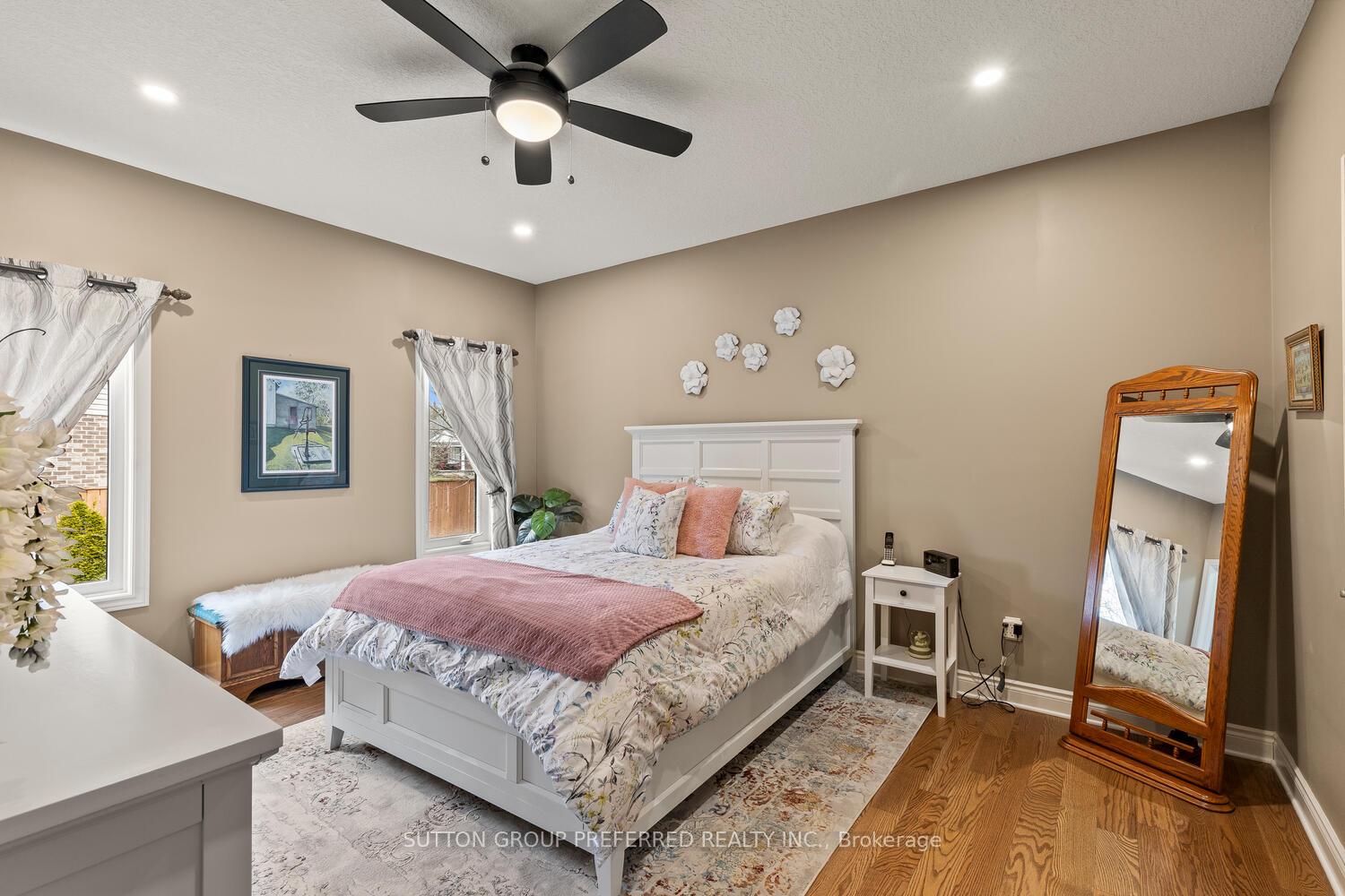 Photo 19 of 4 Pine Valley Drive, St. Thomas — HOMEH