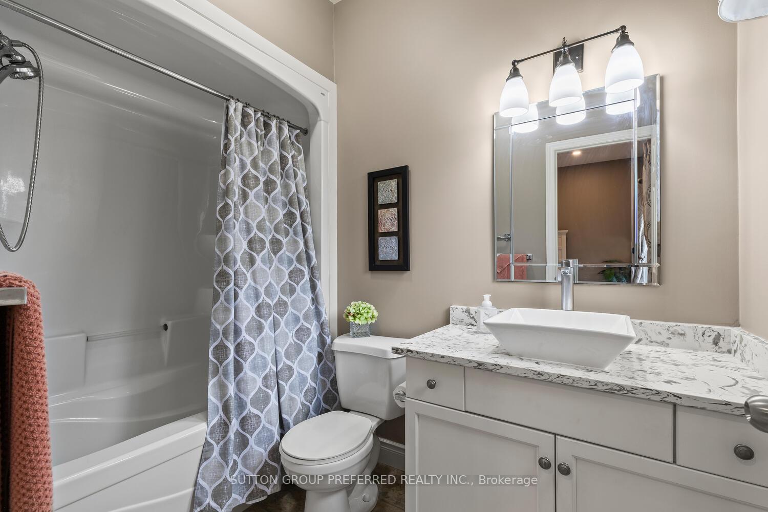 Photo 26 of 4 Pine Valley Drive, St. Thomas — HOMEH