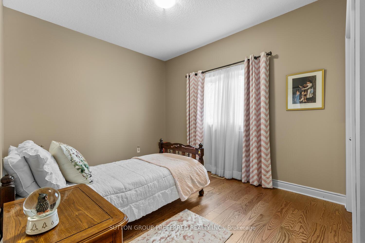 Photo 20 of 4 Pine Valley Drive, St. Thomas — HOMEH