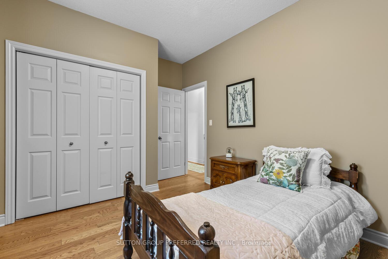 Photo 24 of 4 Pine Valley Drive, St. Thomas — HOMEH