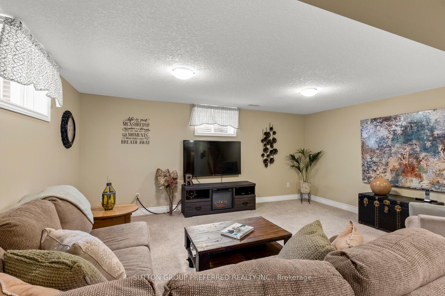 Photo 31 of 4 Pine Valley Drive, St. Thomas — HOMEH