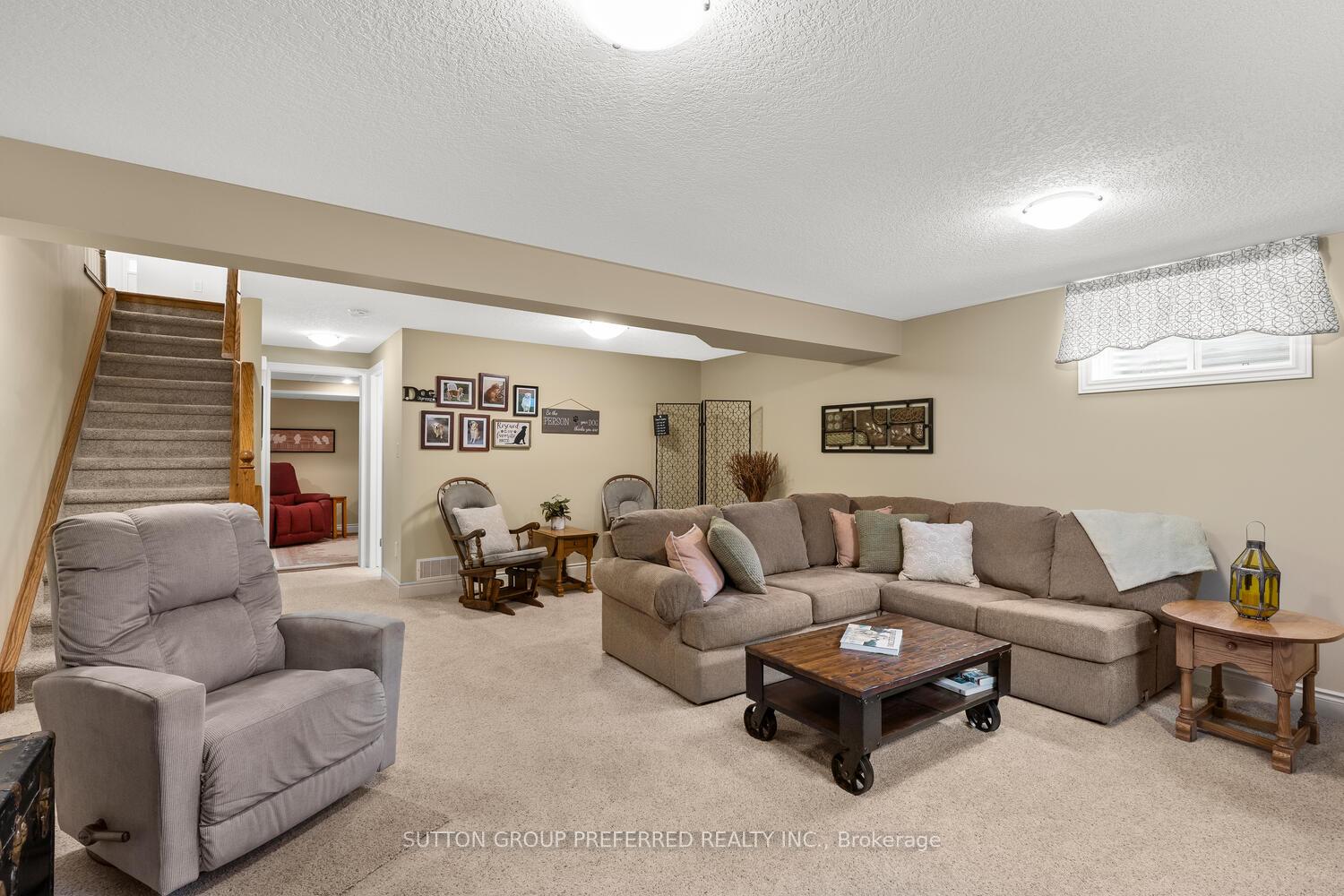 Photo 22 of 4 Pine Valley Drive, St. Thomas — HOMEH