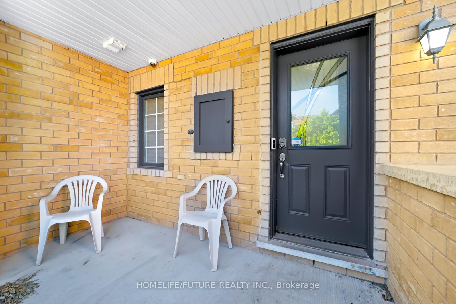 Photo 9 of 1883 Liatris Drive, Pickering, Duffin Heights — HOMEH