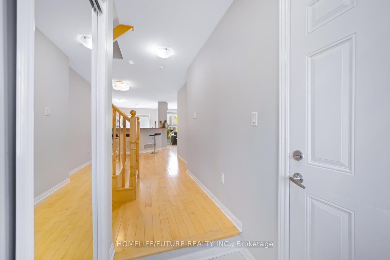 Photo 3 of 1883 Liatris Drive, Pickering, Duffin Heights — HOMEH