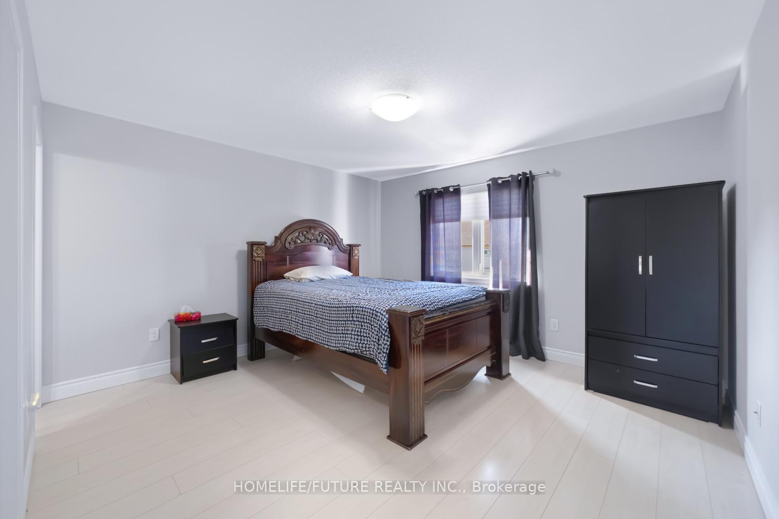 Photo 14 of 1883 Liatris Drive, Pickering, Duffin Heights — HOMEH