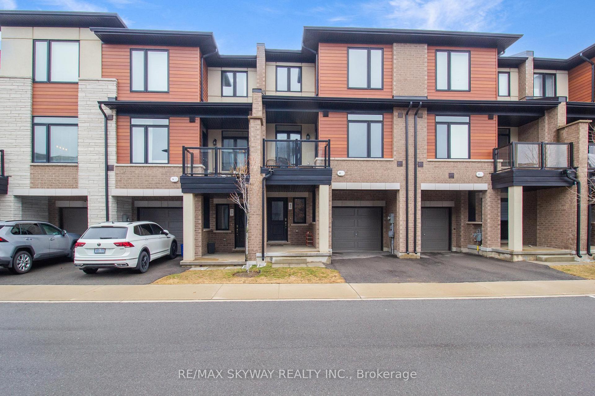 Photo 1 of Unit 80, 590 North Service Road, Hamilton, Lakeshore — HOMEH