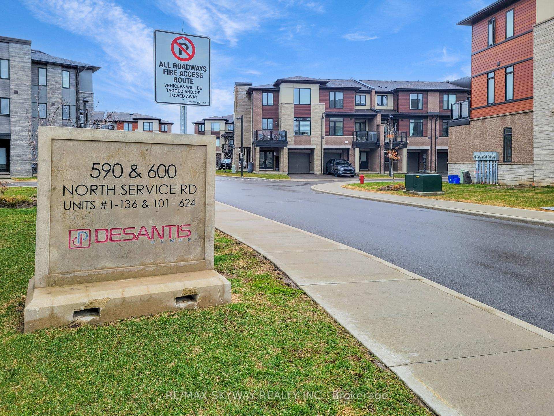 Photo 3 of Unit 80, 590 North Service Road, Hamilton, Lakeshore — HOMEH