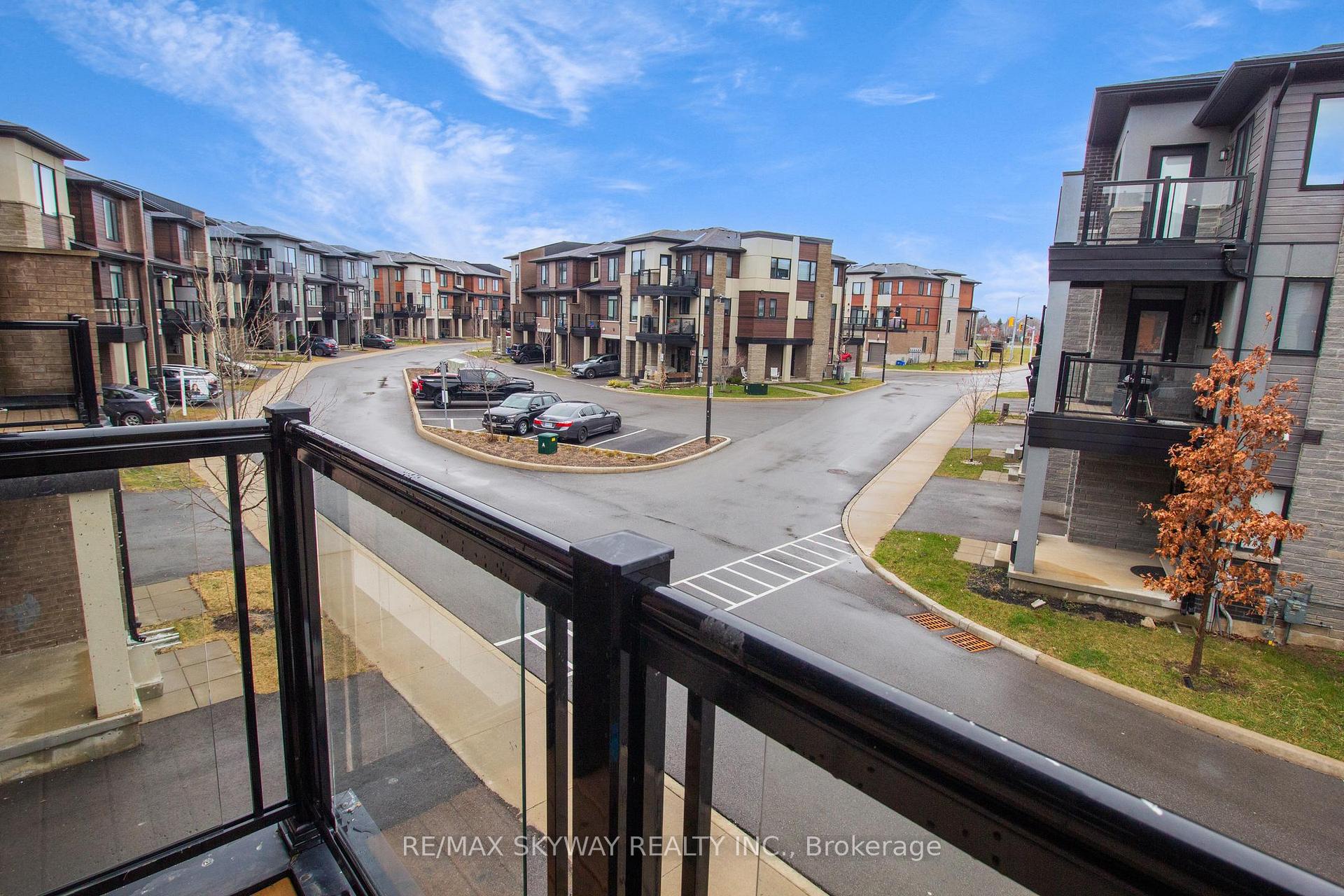 Photo 23 of Unit 80, 590 North Service Road, Hamilton, Lakeshore — HOMEH