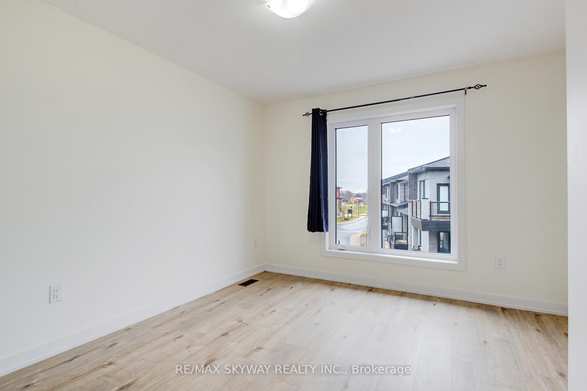 Photo 28 of Unit 80, 590 North Service Road, Hamilton, Lakeshore — HOMEH