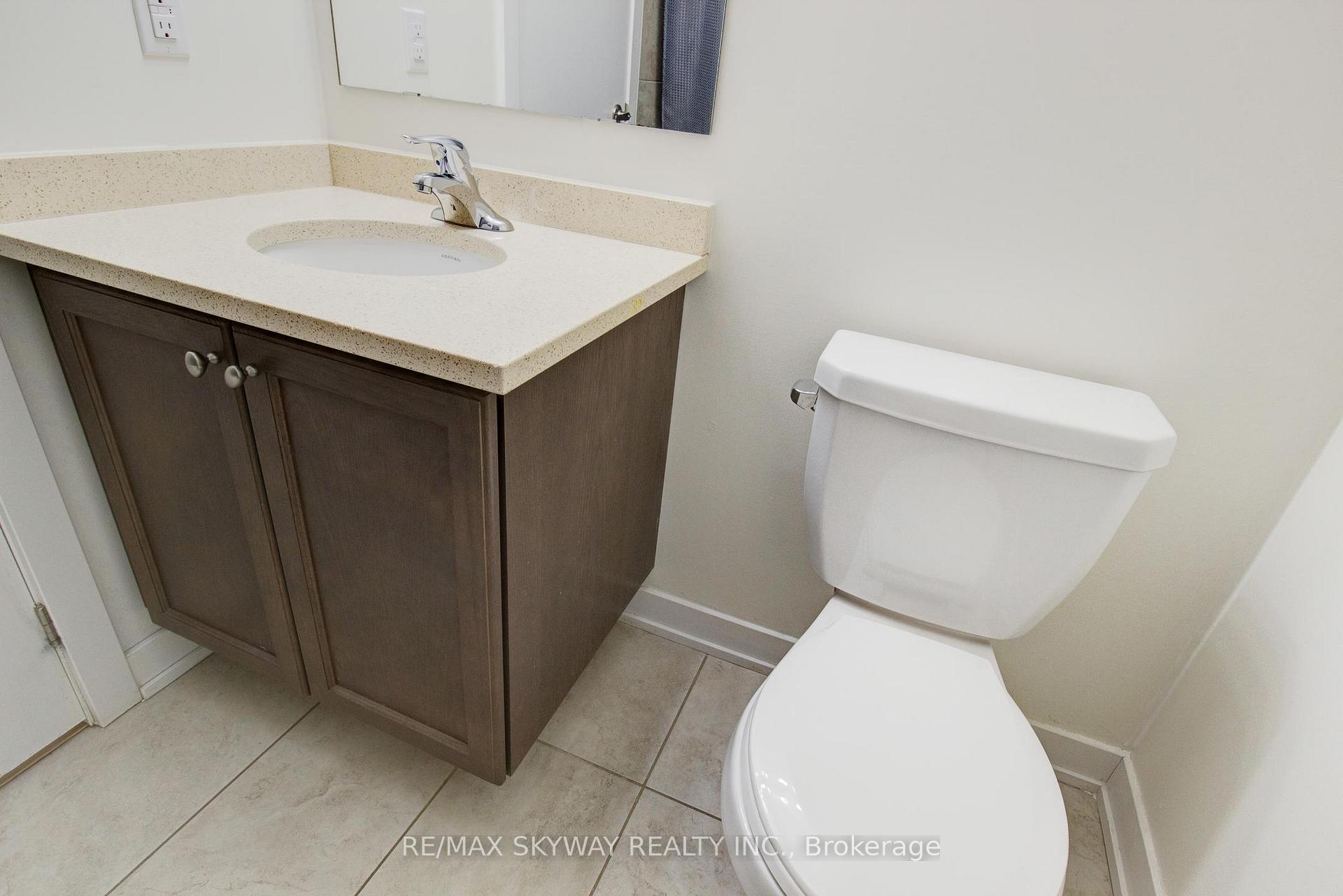 Photo 33 of Unit 80, 590 North Service Road, Hamilton, Lakeshore — HOMEH