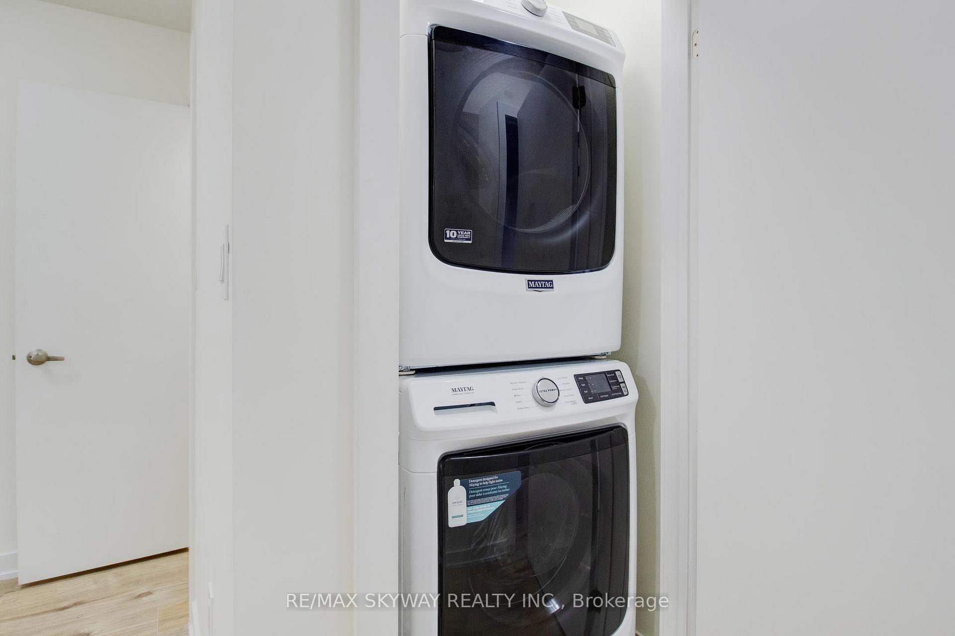 Photo 34 of Unit 80, 590 North Service Road, Hamilton, Lakeshore — HOMEH