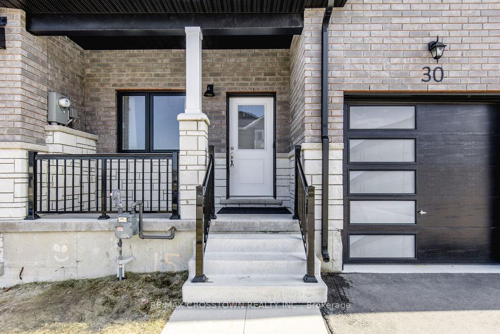 Photo 4 of 30 Lahey Crescent, Penetanguishene — HOMEH