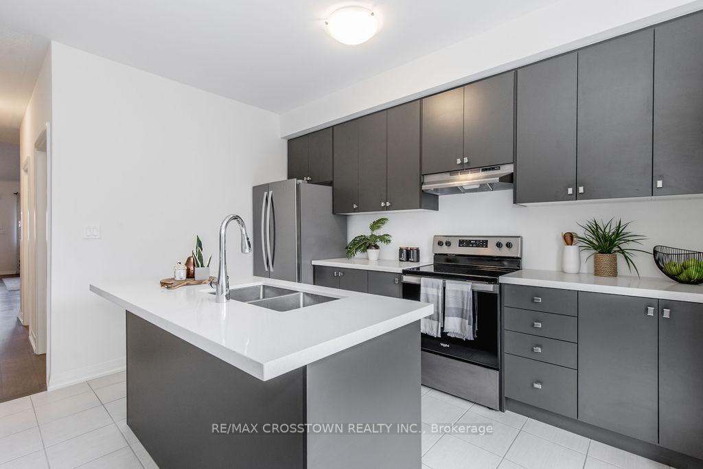 Photo 13 of 30 Lahey Crescent, Penetanguishene — HOMEH