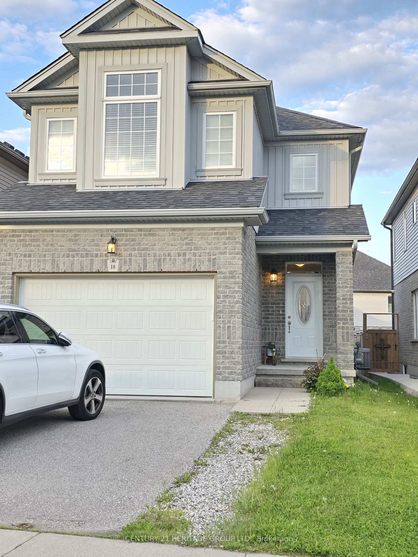 Photo 1 of 18 Spring Creek Street, Kitchener — HOMEH
