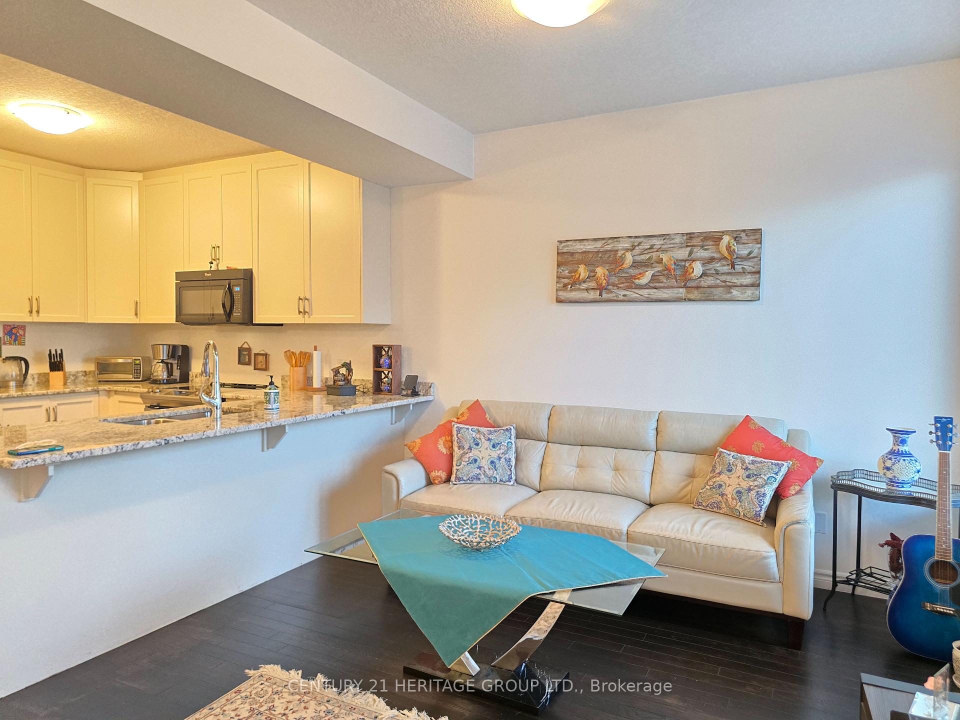 Photo 19 of 18 Spring Creek Street, Kitchener — HOMEH