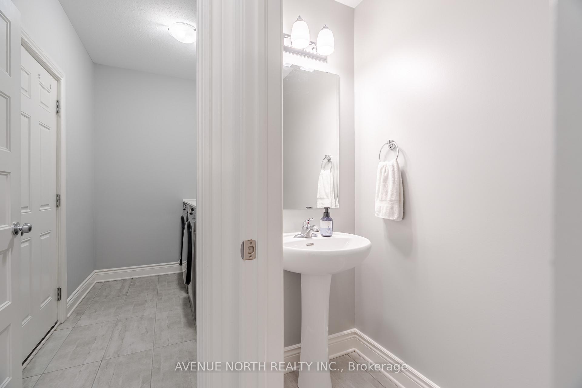 Photo 2 of 763 Parade Drive, Ottawa, Stittsville (South) — HOMEH