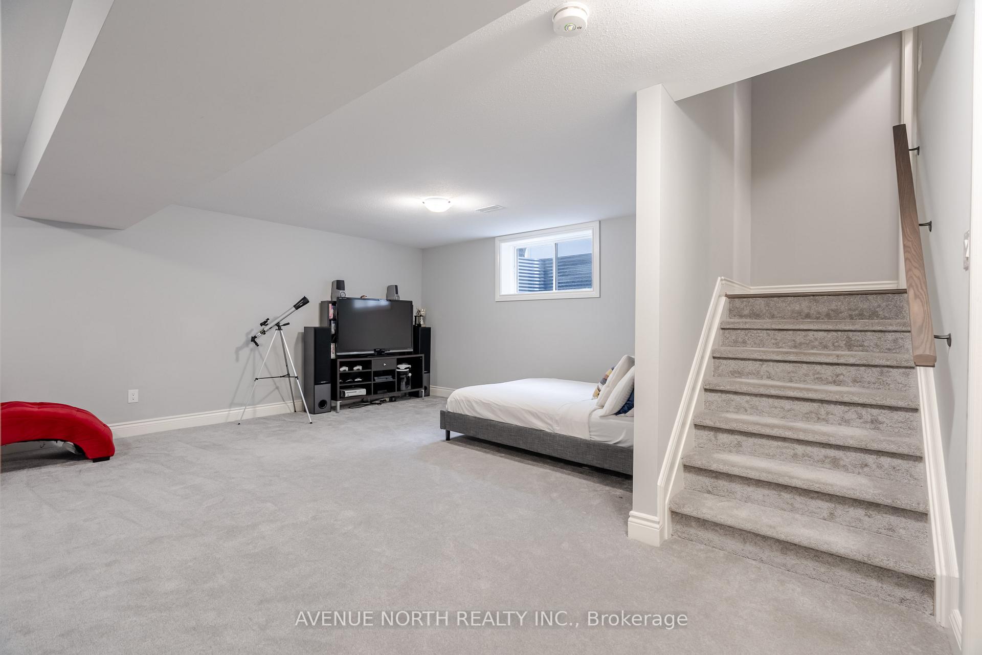 Photo 38 of 763 Parade Drive, Ottawa, Stittsville (South) — HOMEH
