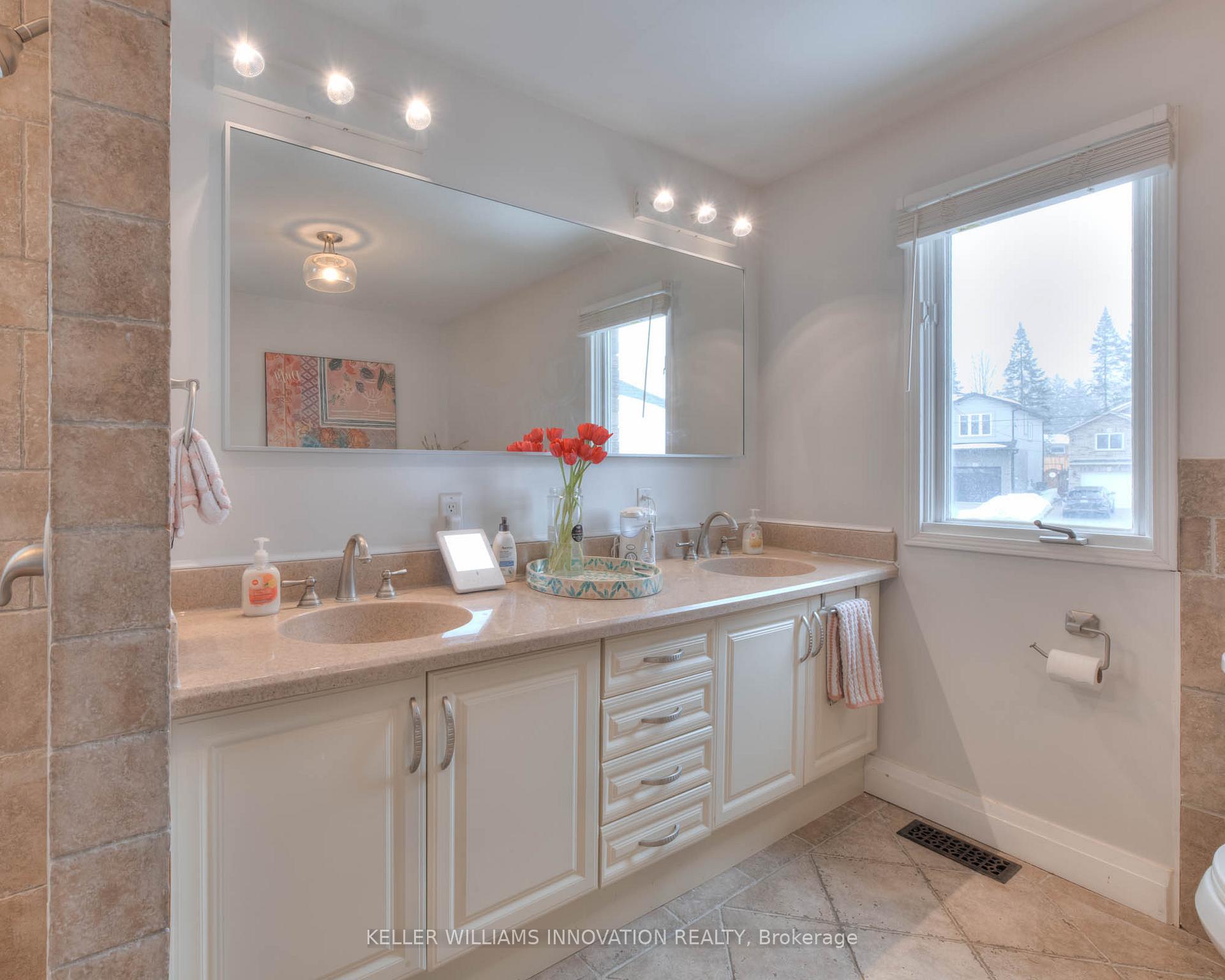 Photo 20 of 62 Perth Road, Kitchener — HOMEH