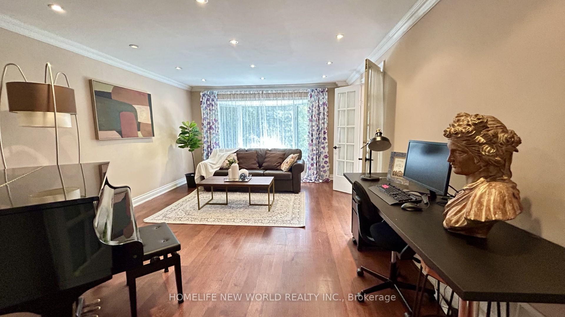 Photo 29 of 43 Lunau Lane, Markham, Aileen-Willowbrook — HOMEH