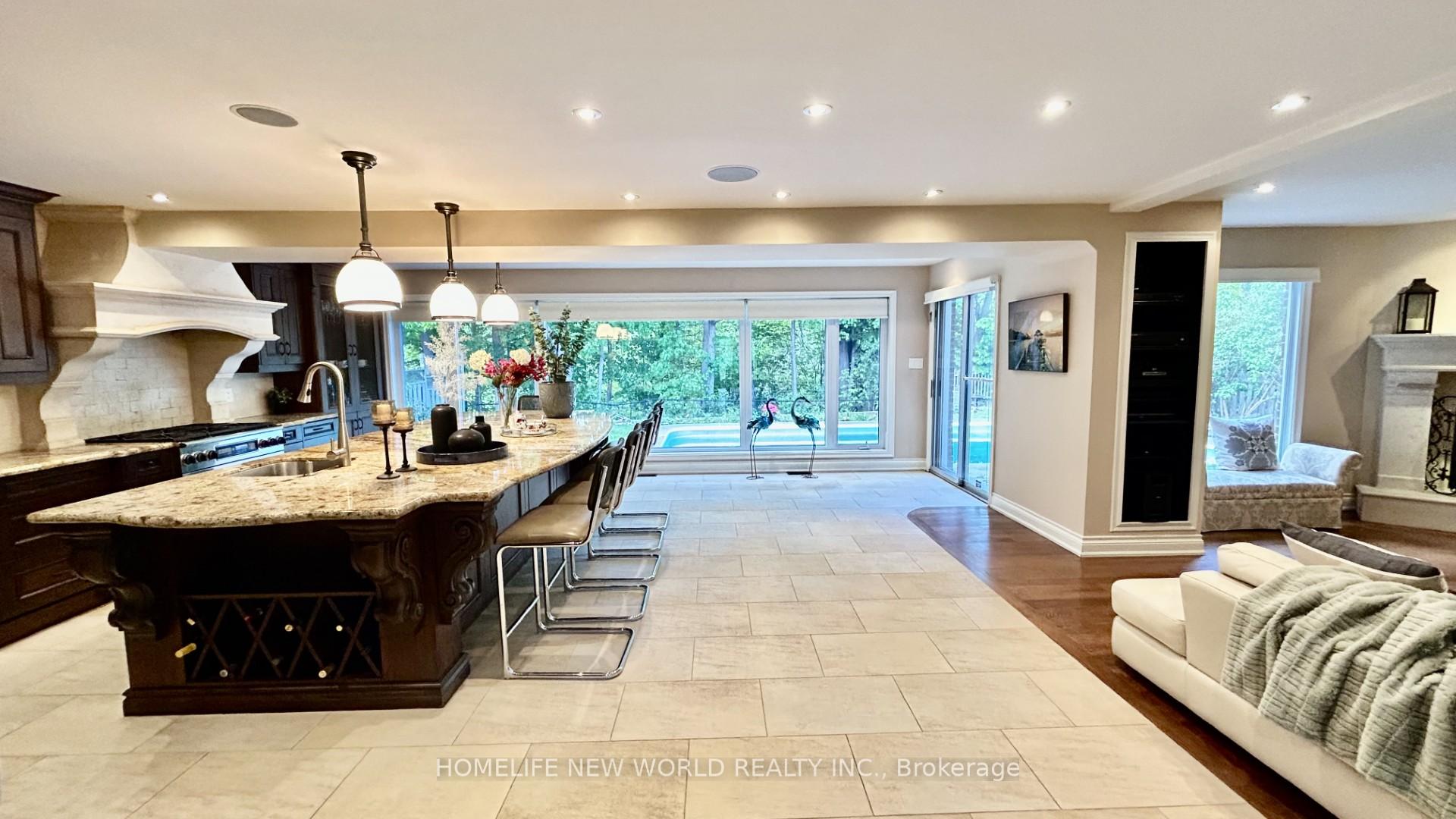 Photo 11 of 43 Lunau Lane, Markham, Aileen-Willowbrook — HOMEH