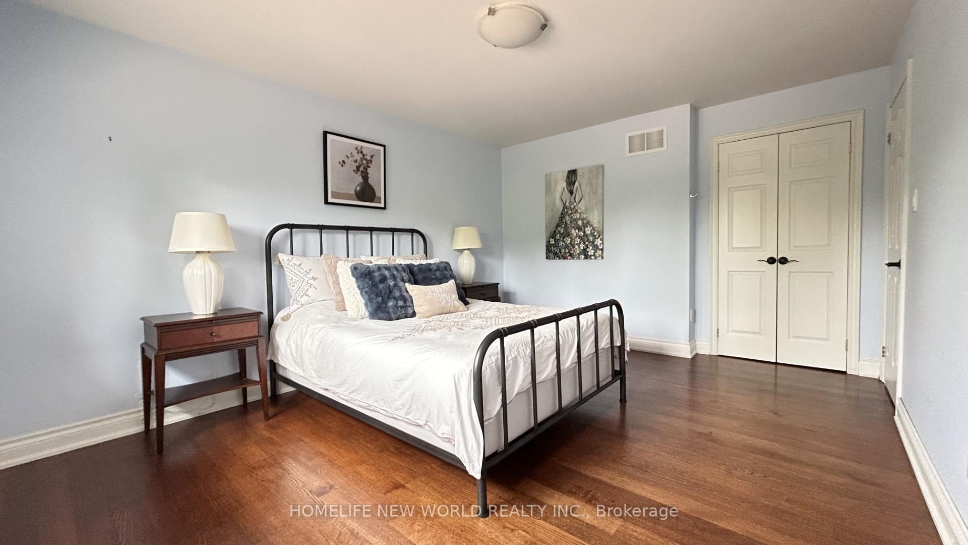 Photo 21 of 43 Lunau Lane, Markham, Aileen-Willowbrook — HOMEH