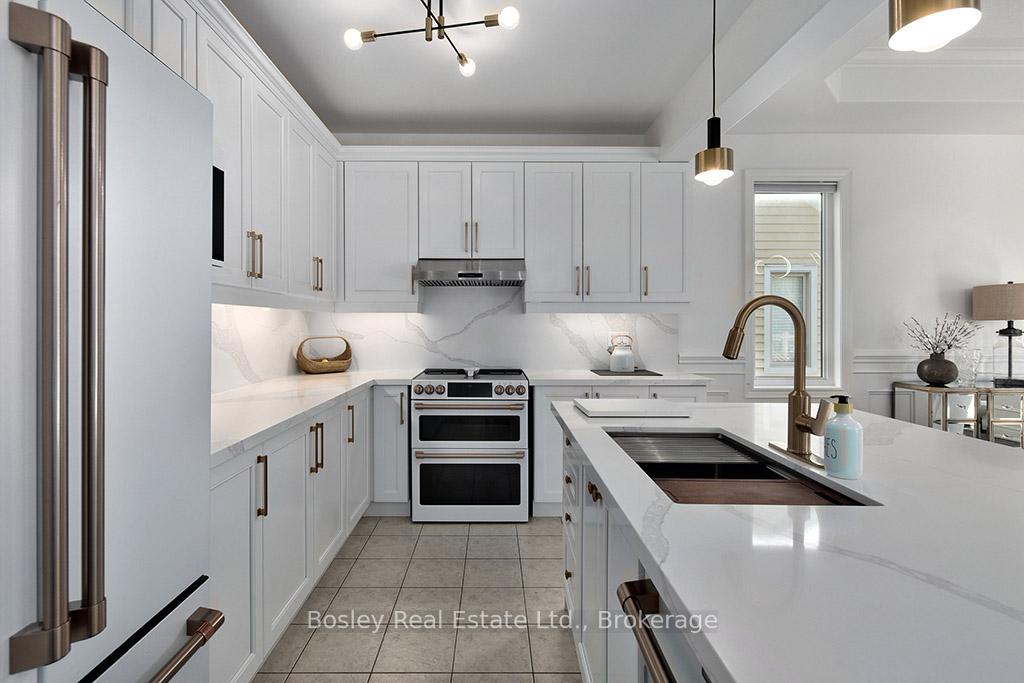 Photo 10 of 53 Hughes Street E, Collingwood — HOMEH