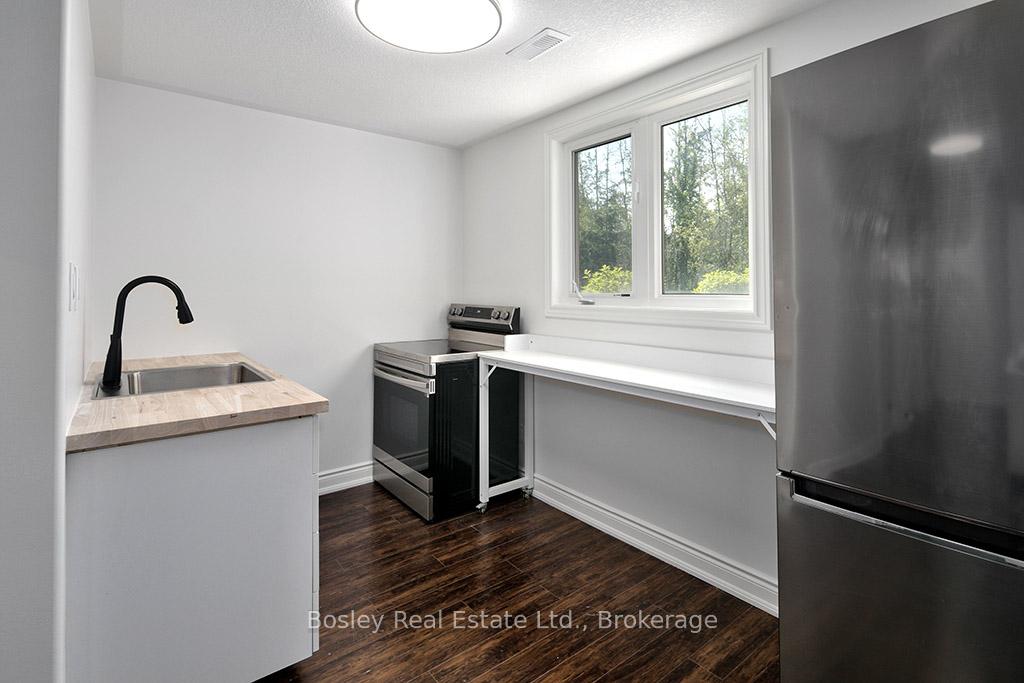 Photo 23 of 53 Hughes Street E, Collingwood — HOMEH