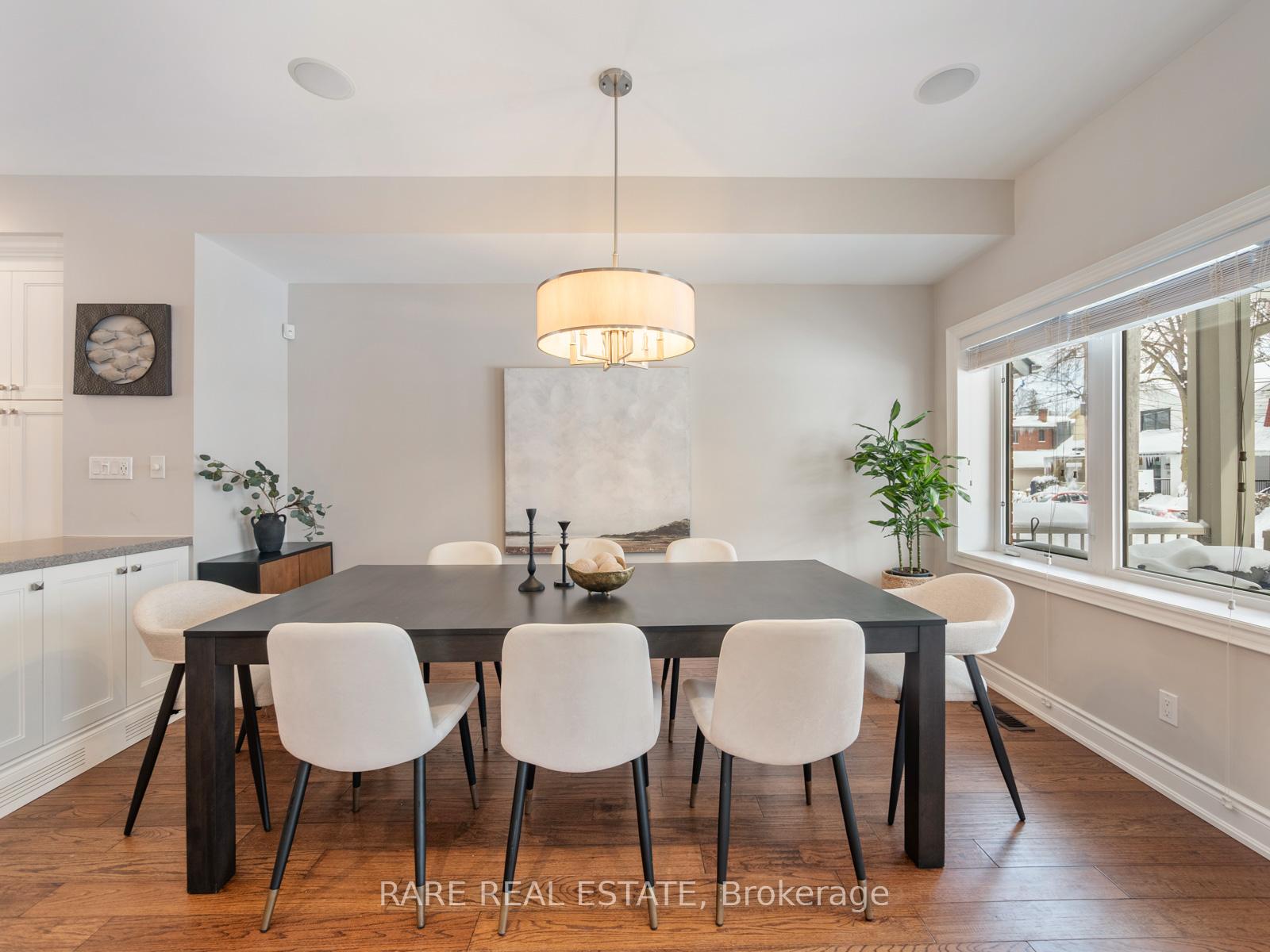 Photo 5 of 24 Le May Road, Toronto, Mount Pleasant East — HOMEH