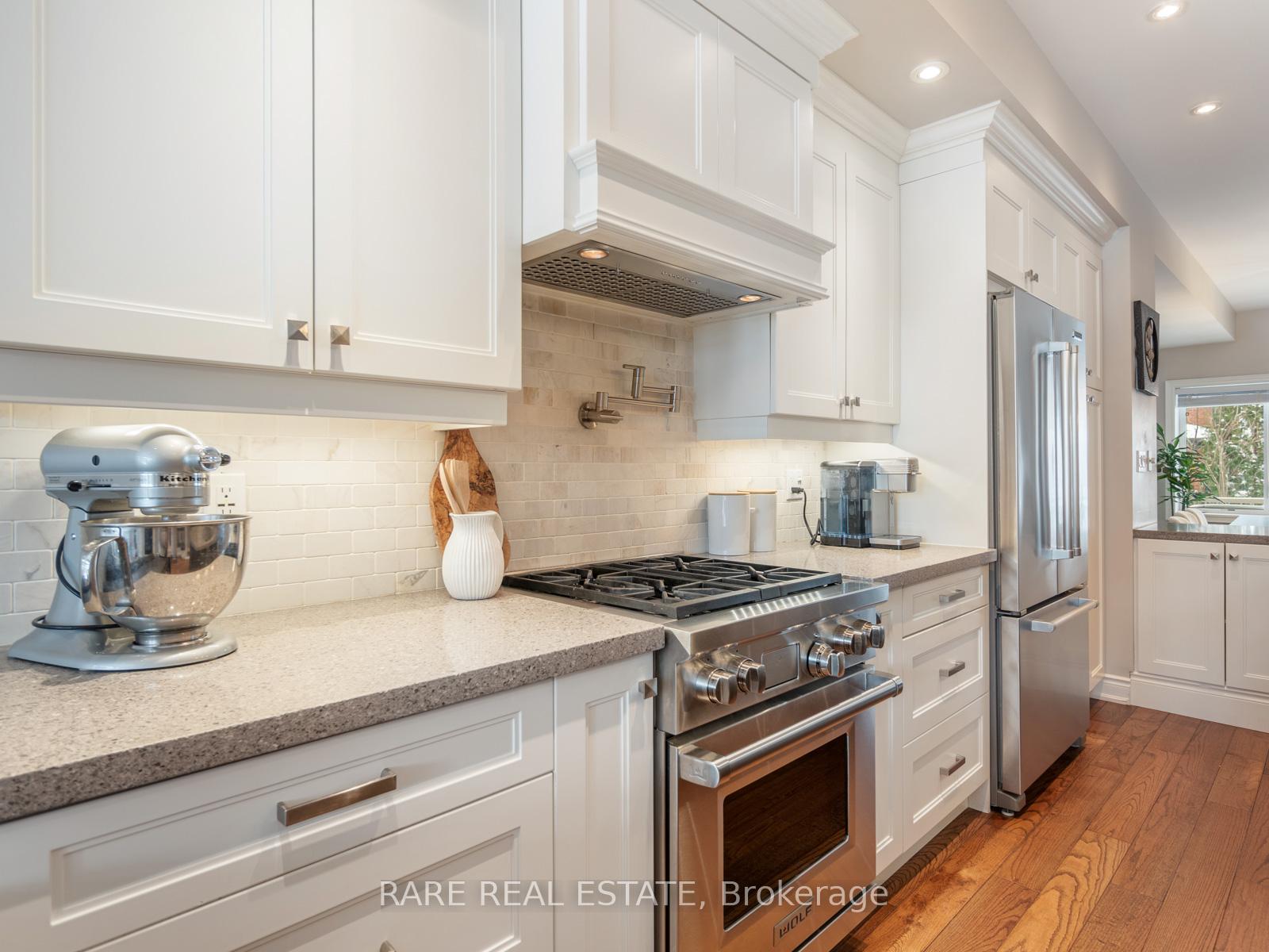 Photo 18 of 24 Le May Road, Toronto, Mount Pleasant East — HOMEH
