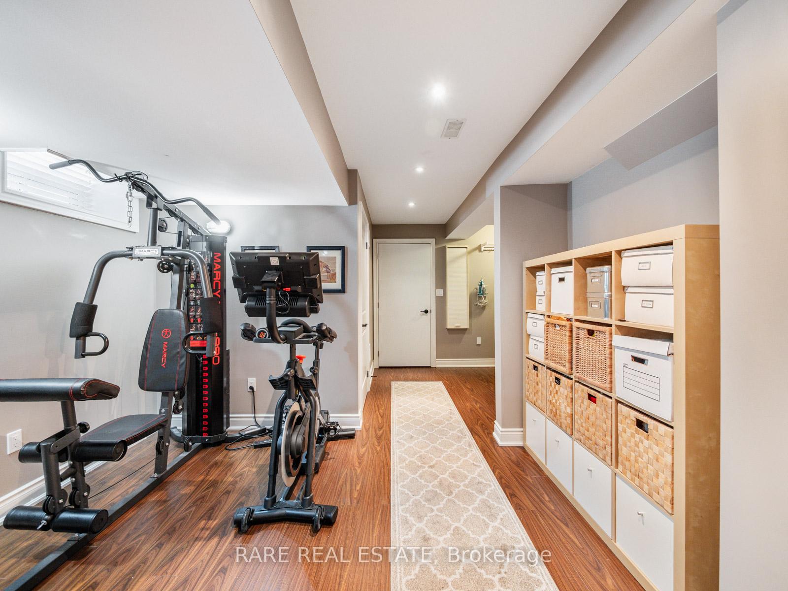 Photo 25 of 24 Le May Road, Toronto, Mount Pleasant East — HOMEH