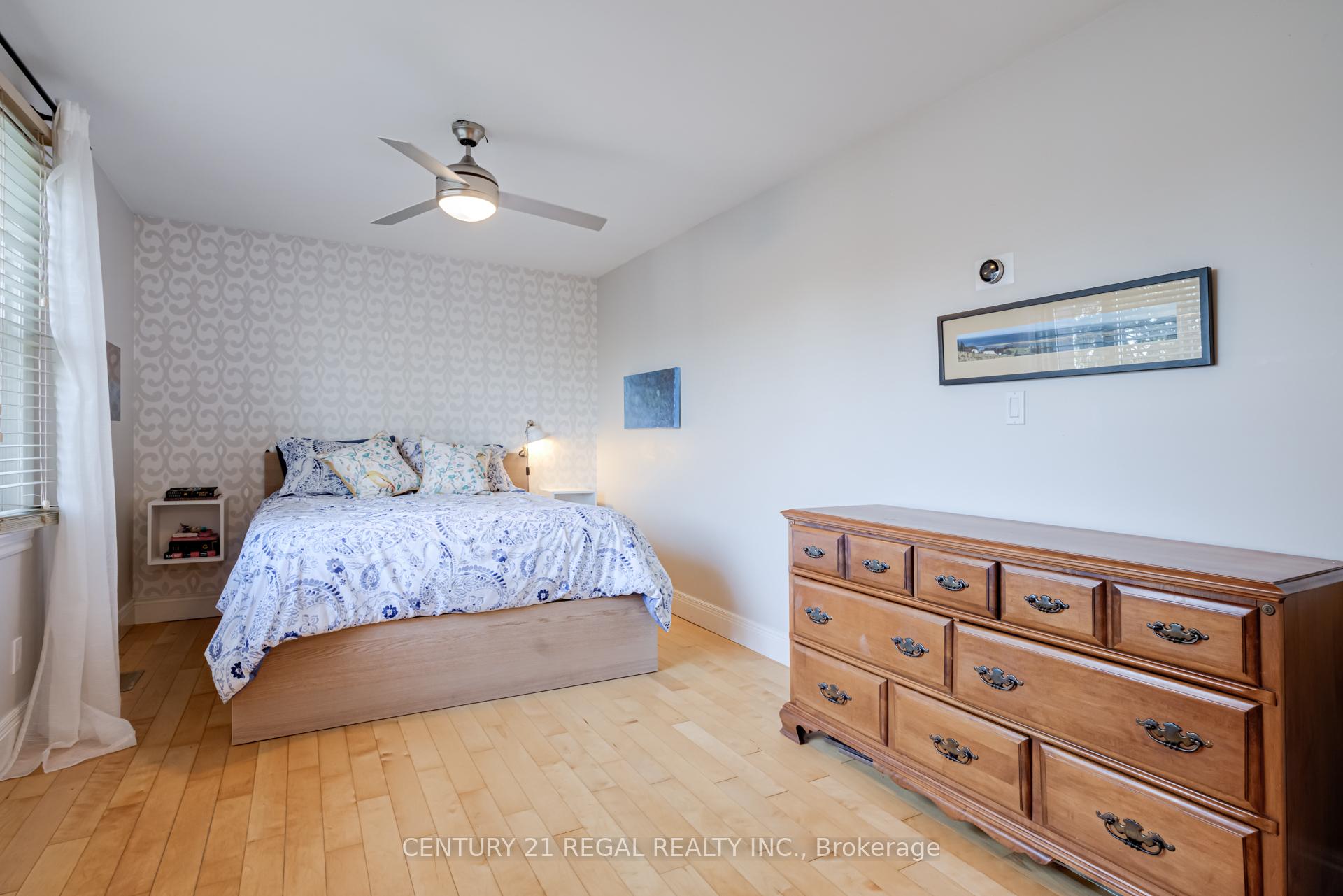 Photo 49 of 115 Sydenham Street, Hamilton, Dundas — HOMEH