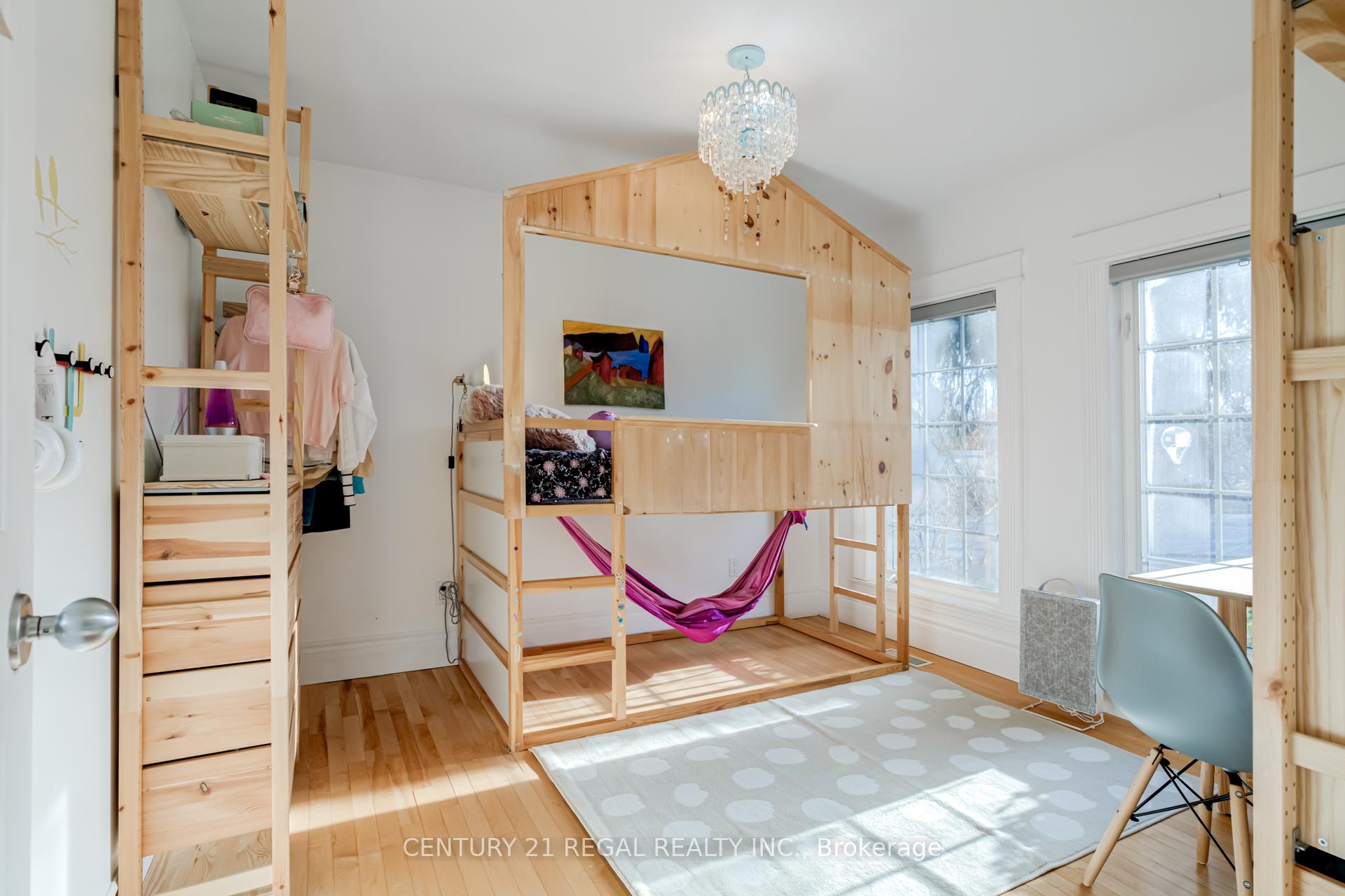 Photo 42 of 115 Sydenham Street, Hamilton, Dundas — HOMEH